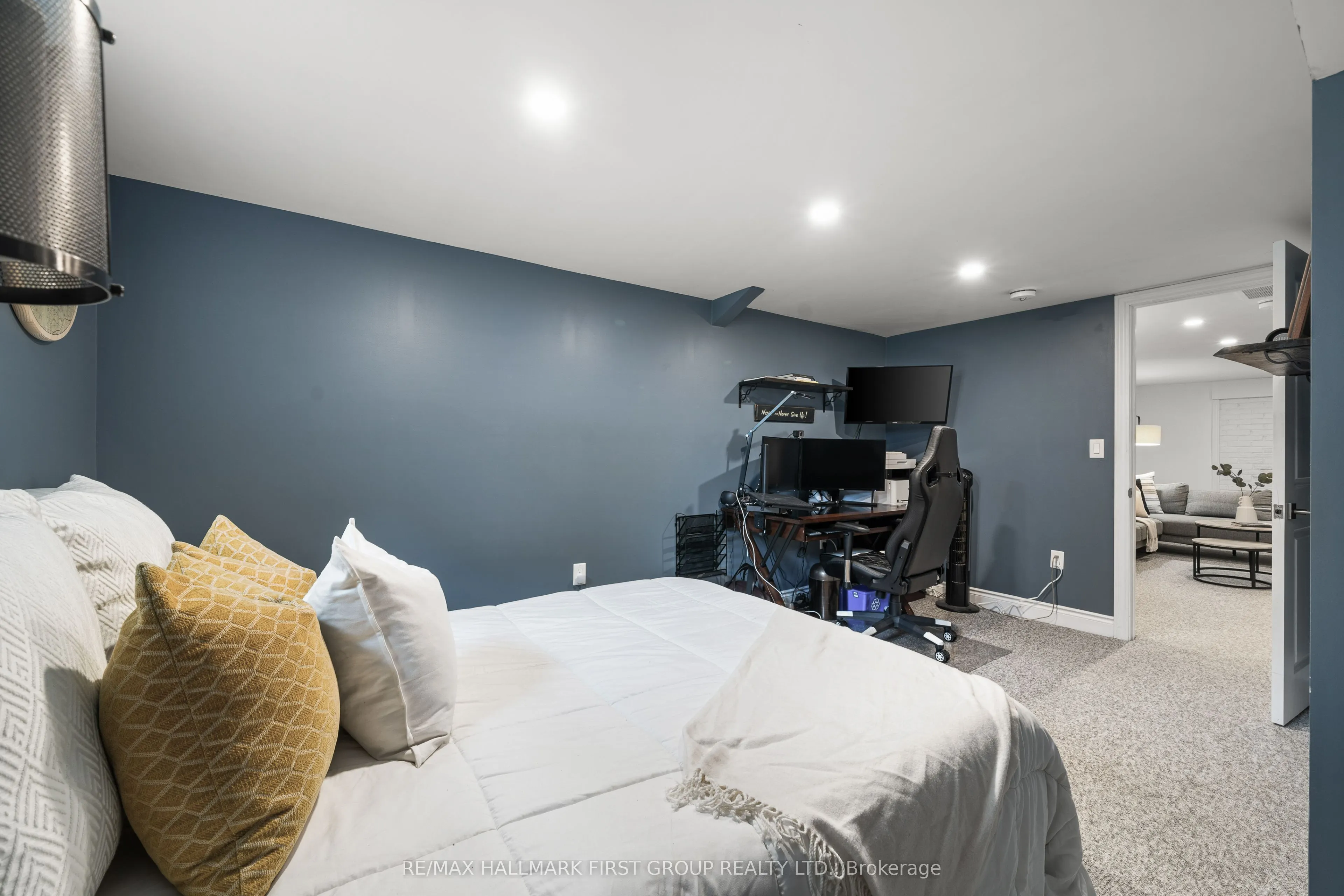 6 Orchard Avenue
