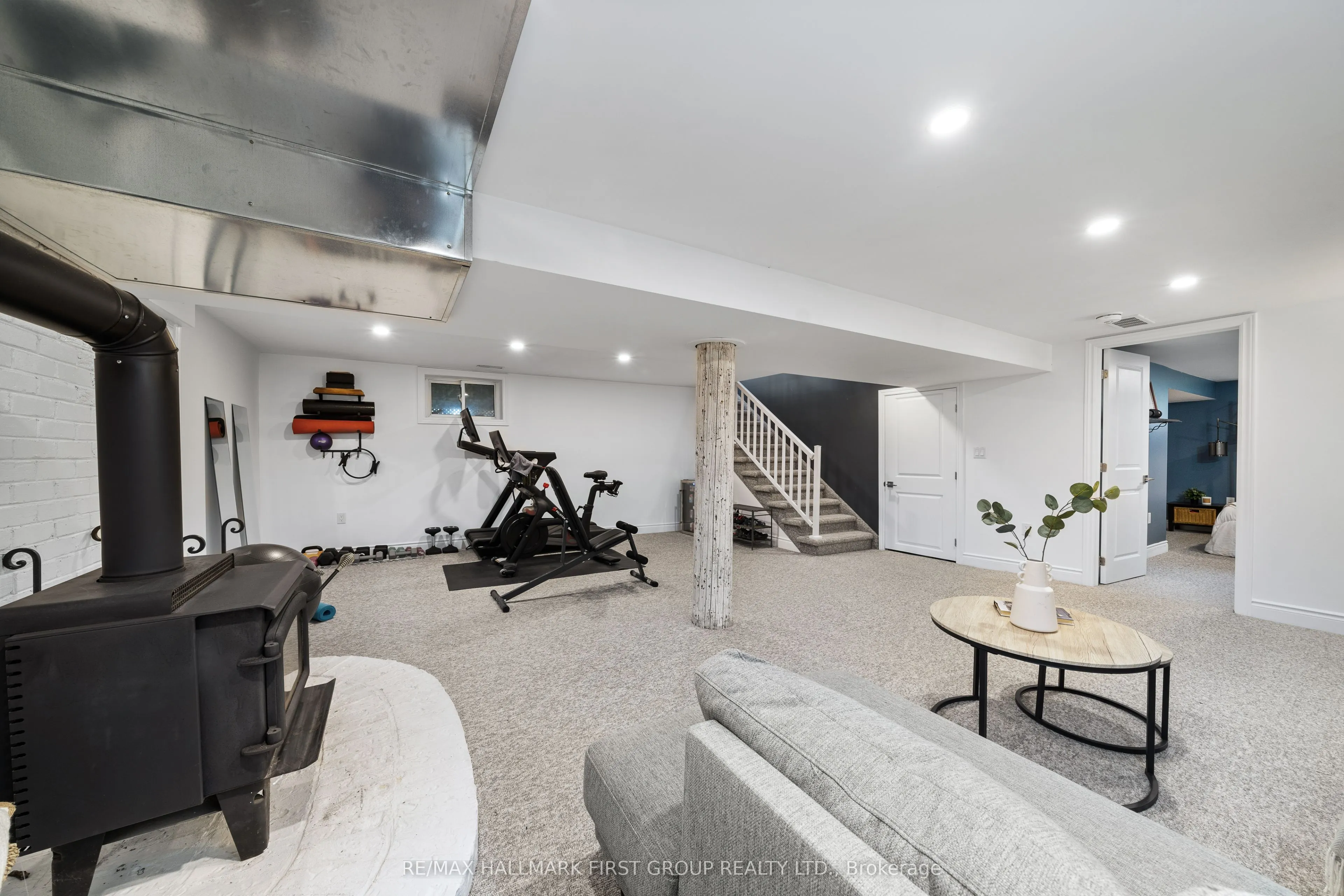 6 Orchard Avenue