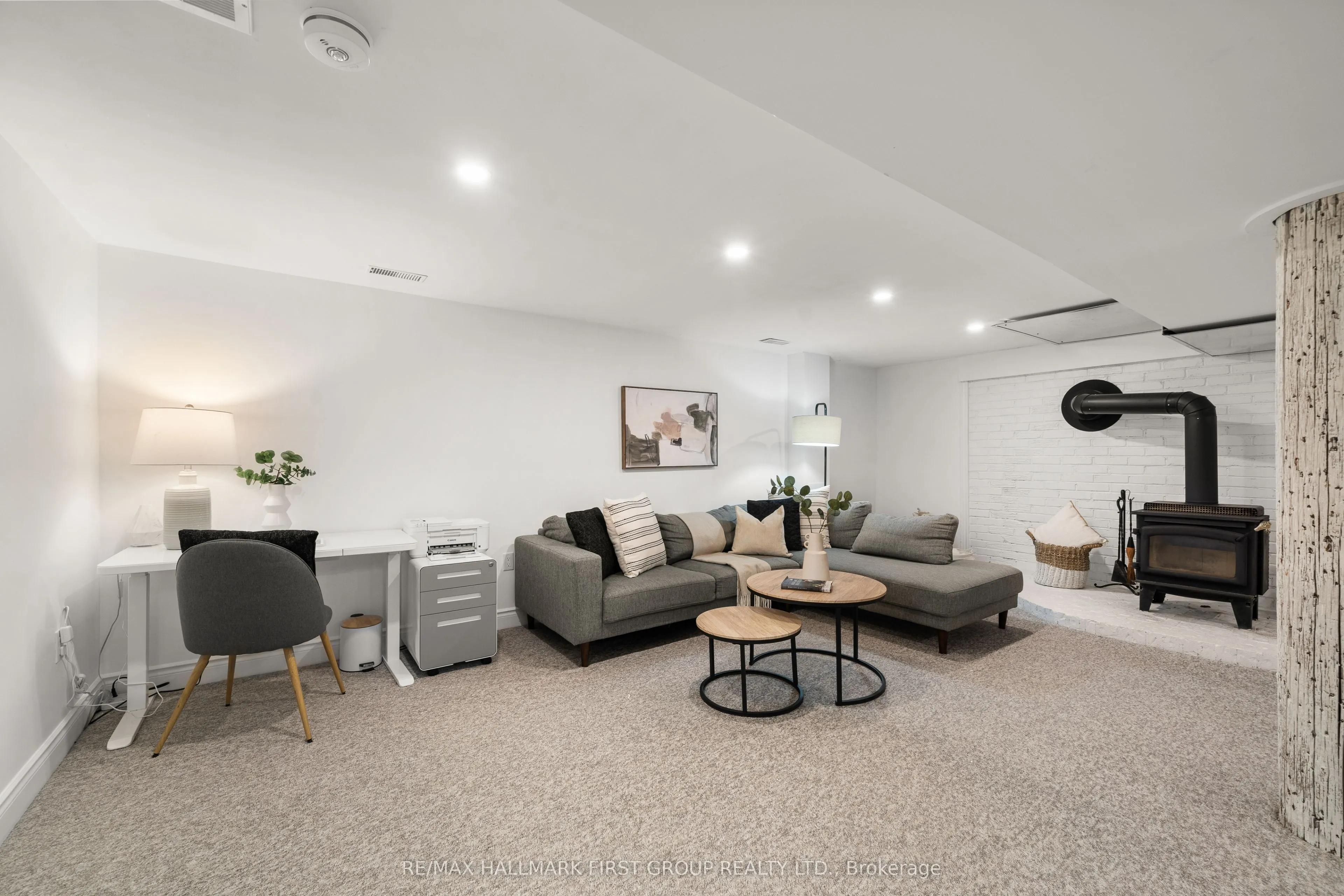 6 Orchard Avenue