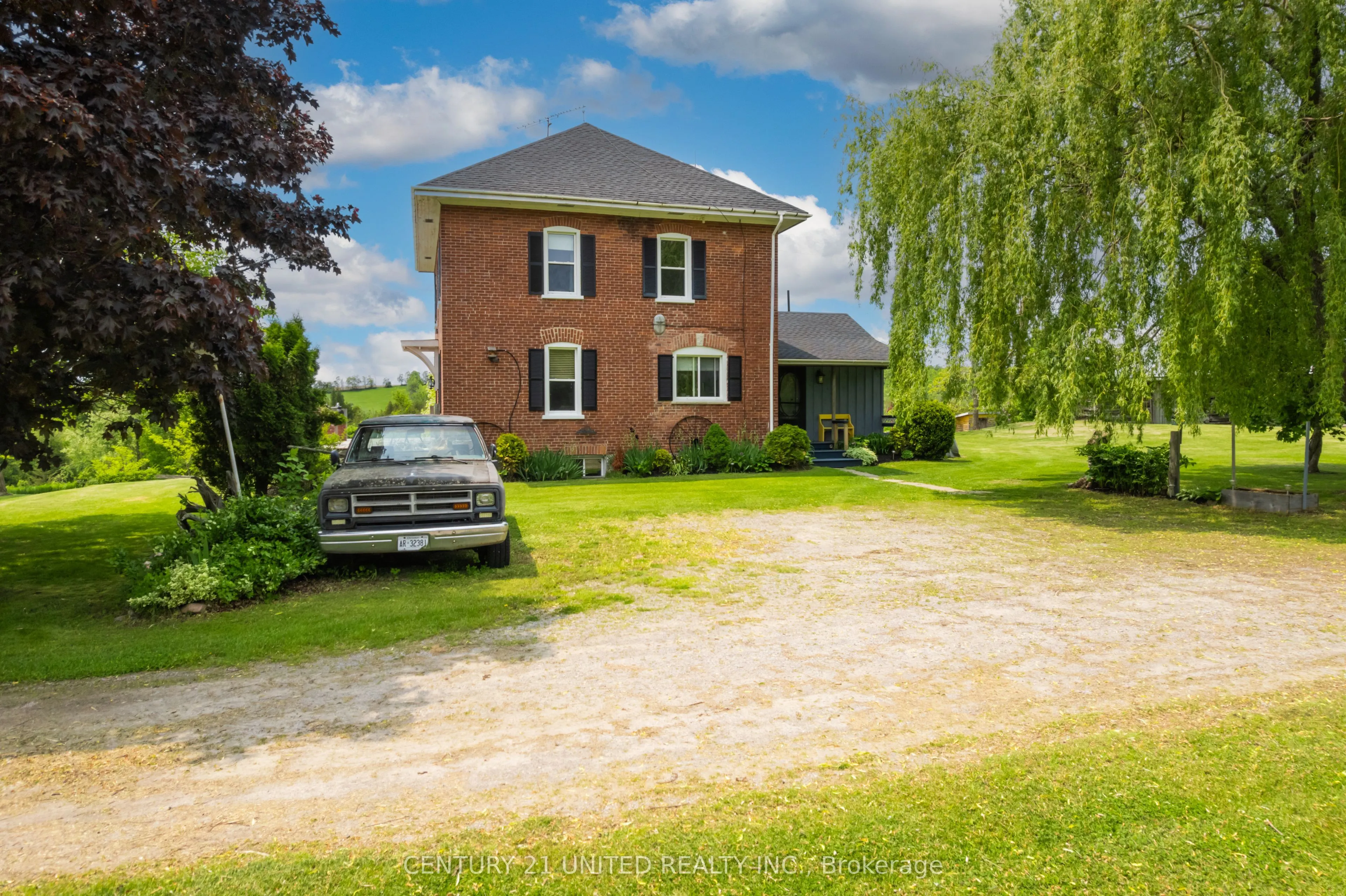 398 Concession Rd 11 E