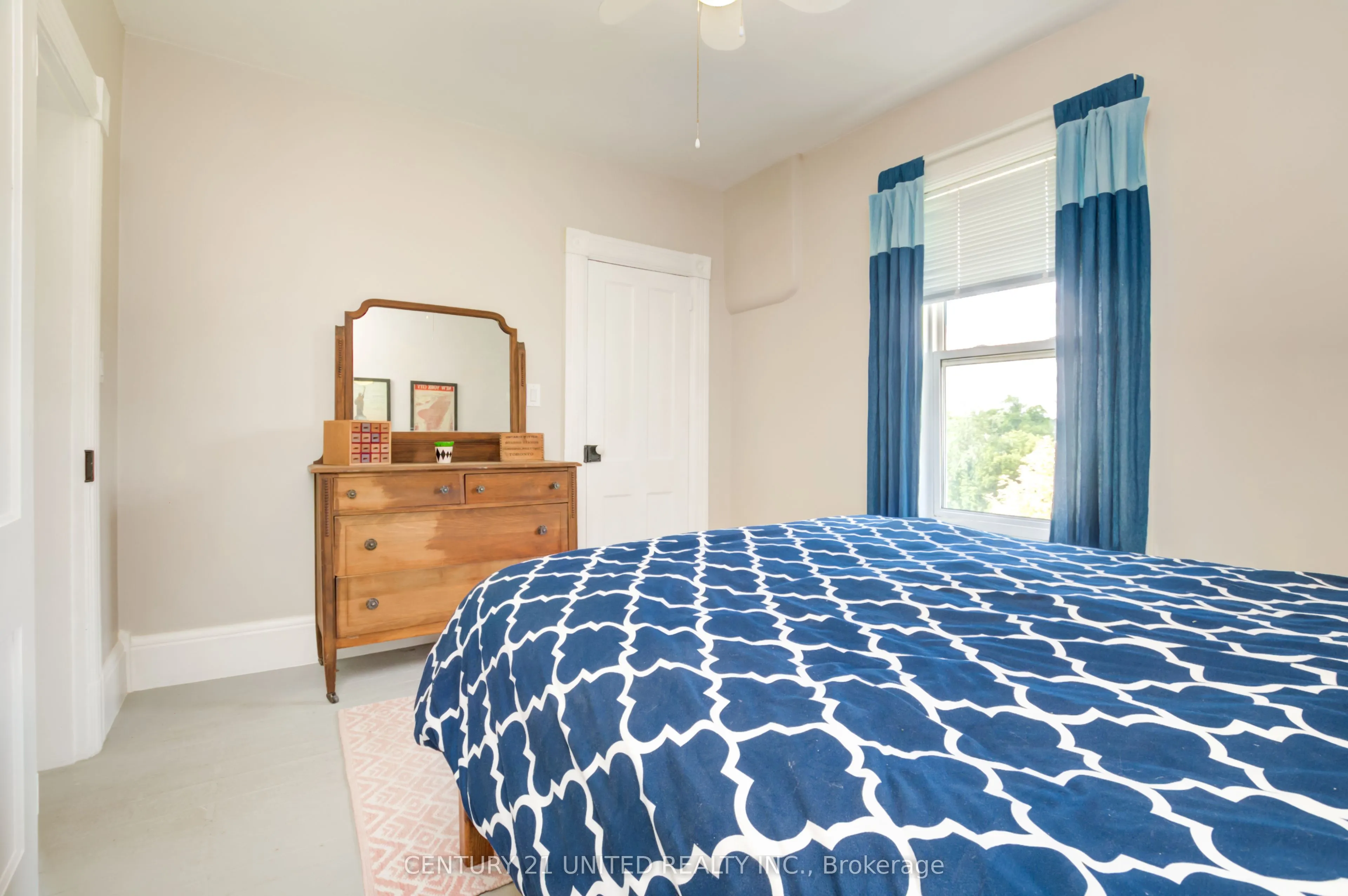 398 Concession Rd 11 E