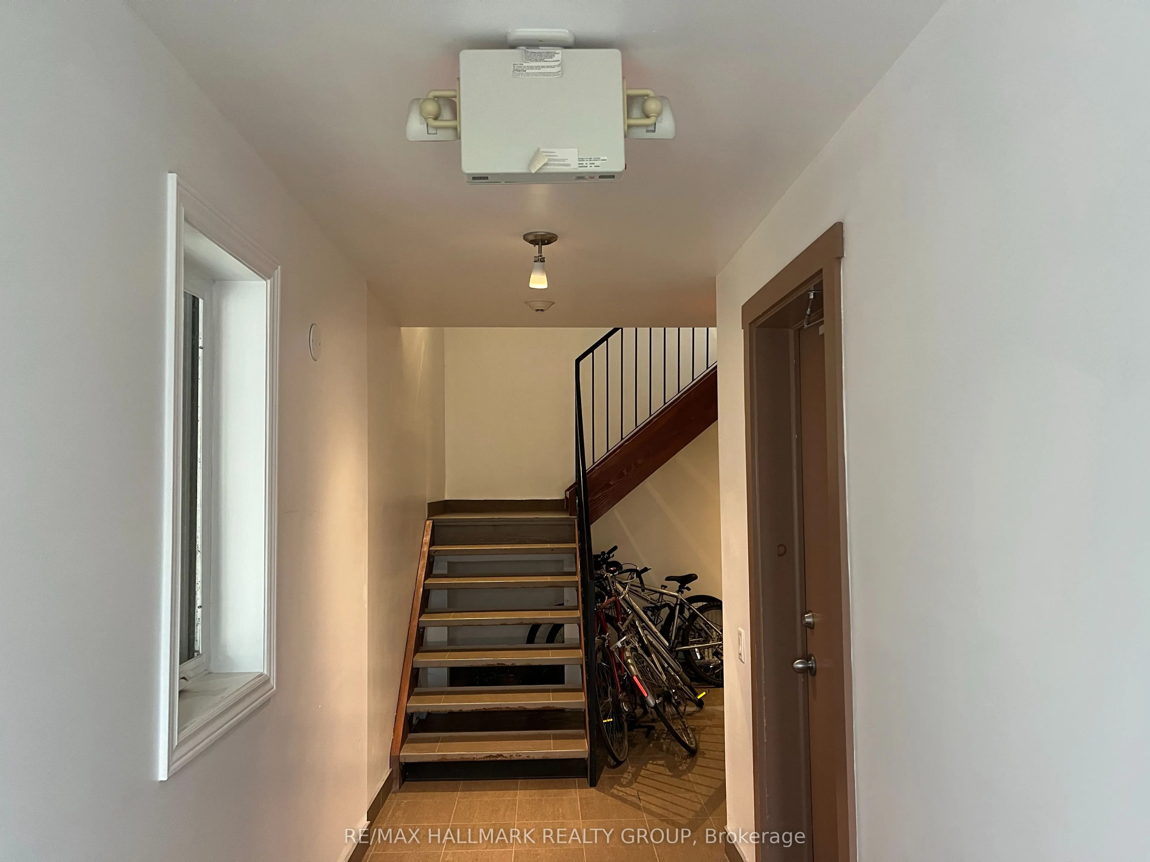 324 CURRELL Avenue