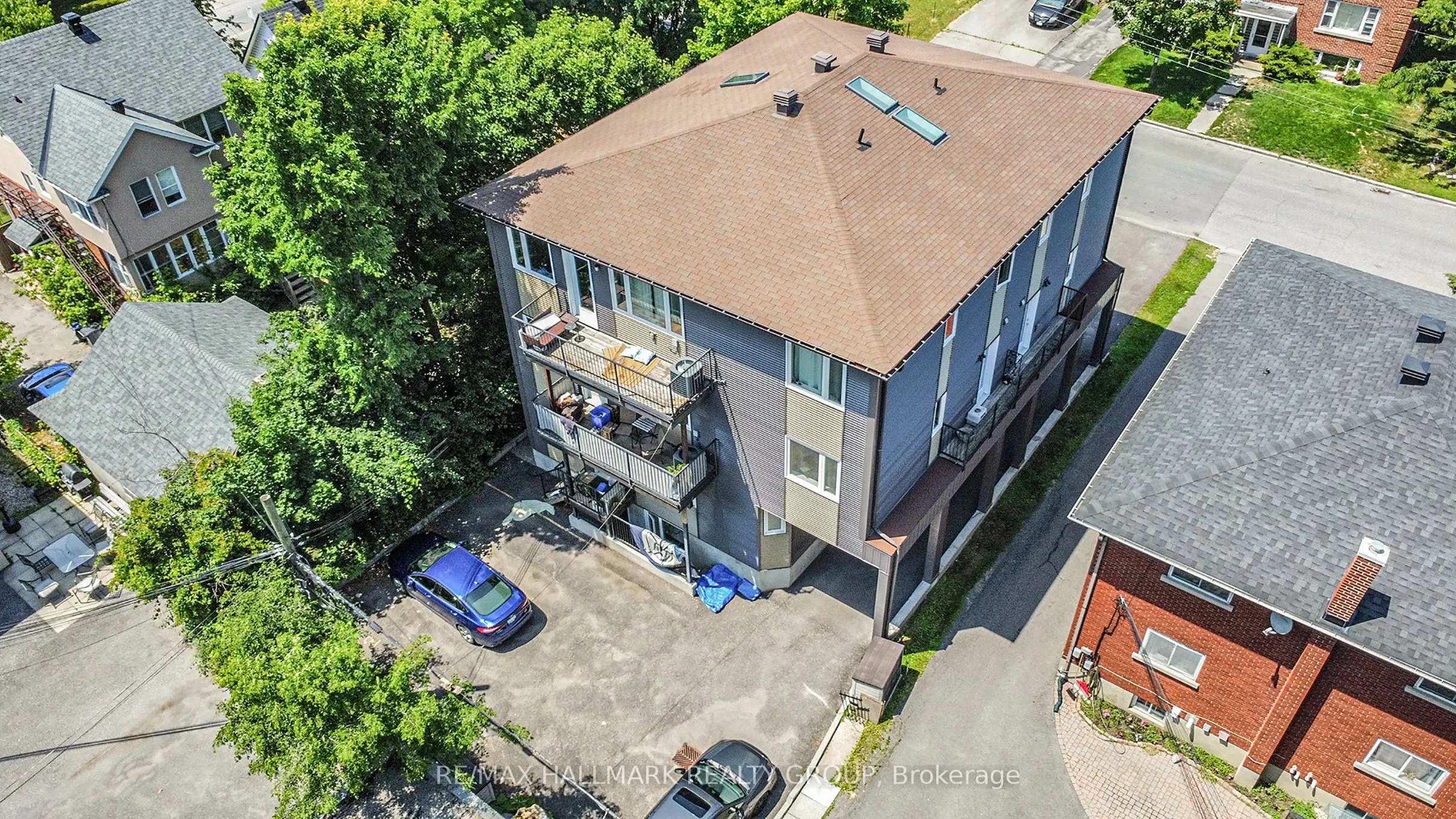 324 CURRELL Avenue