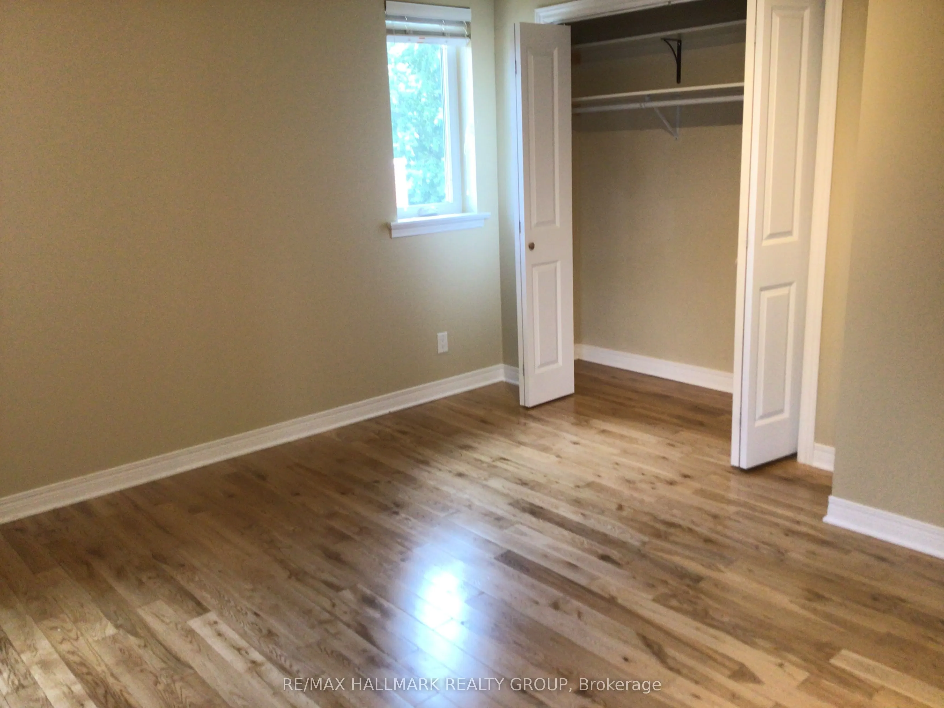 324 CURRELL Avenue
