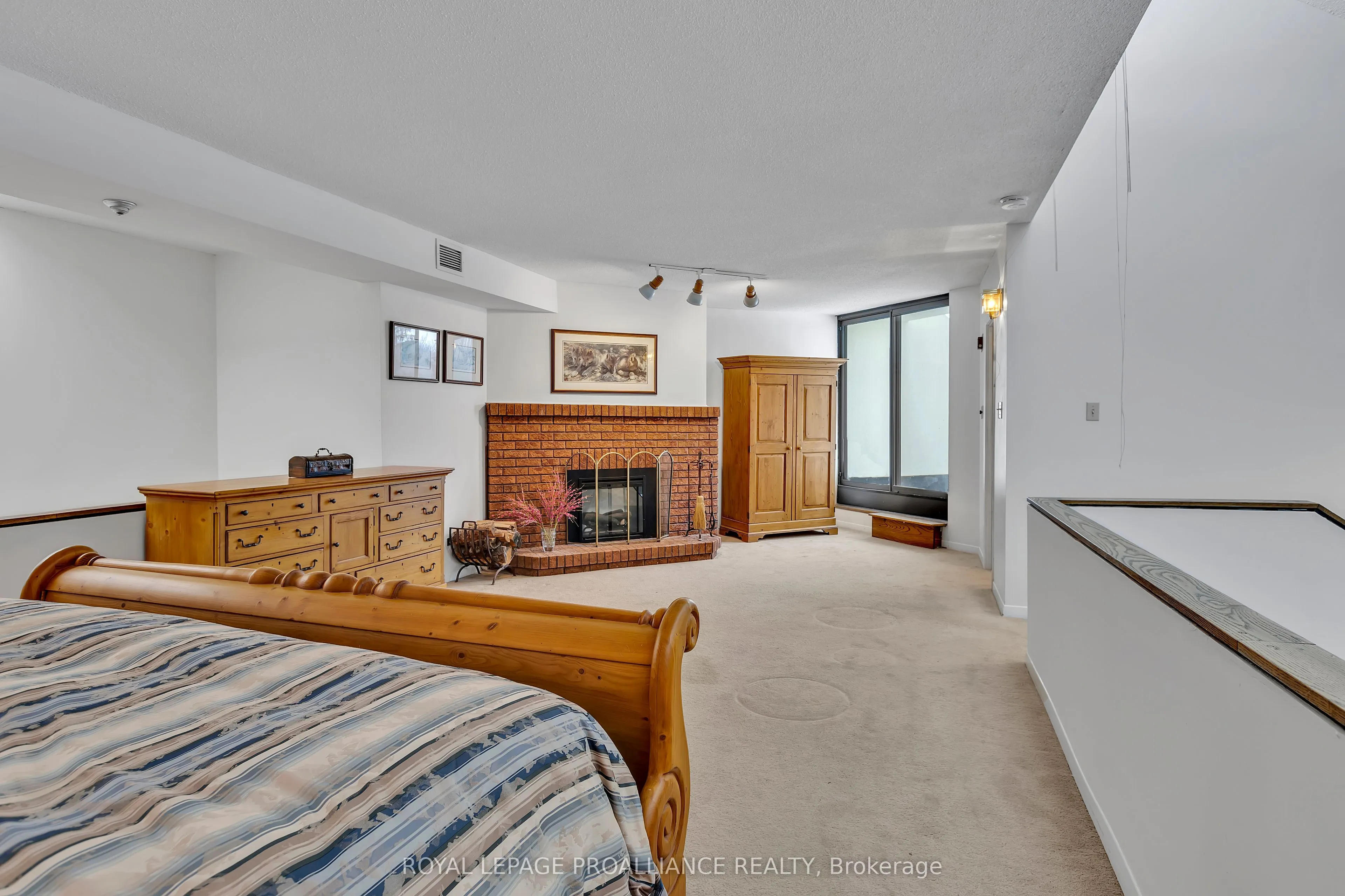 1818 Cherryhill Road, #501