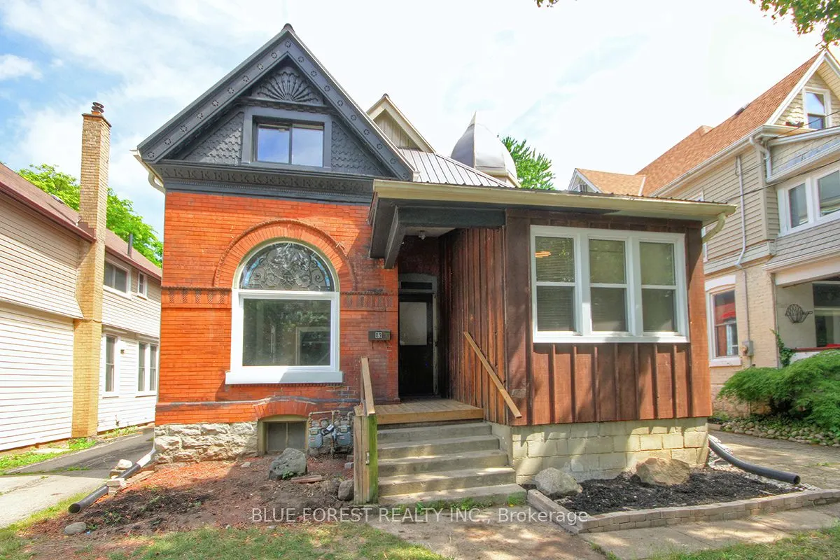 89 Gladstone Avenue