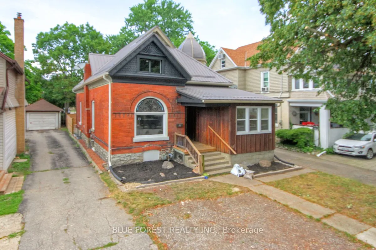 89 Gladstone Avenue