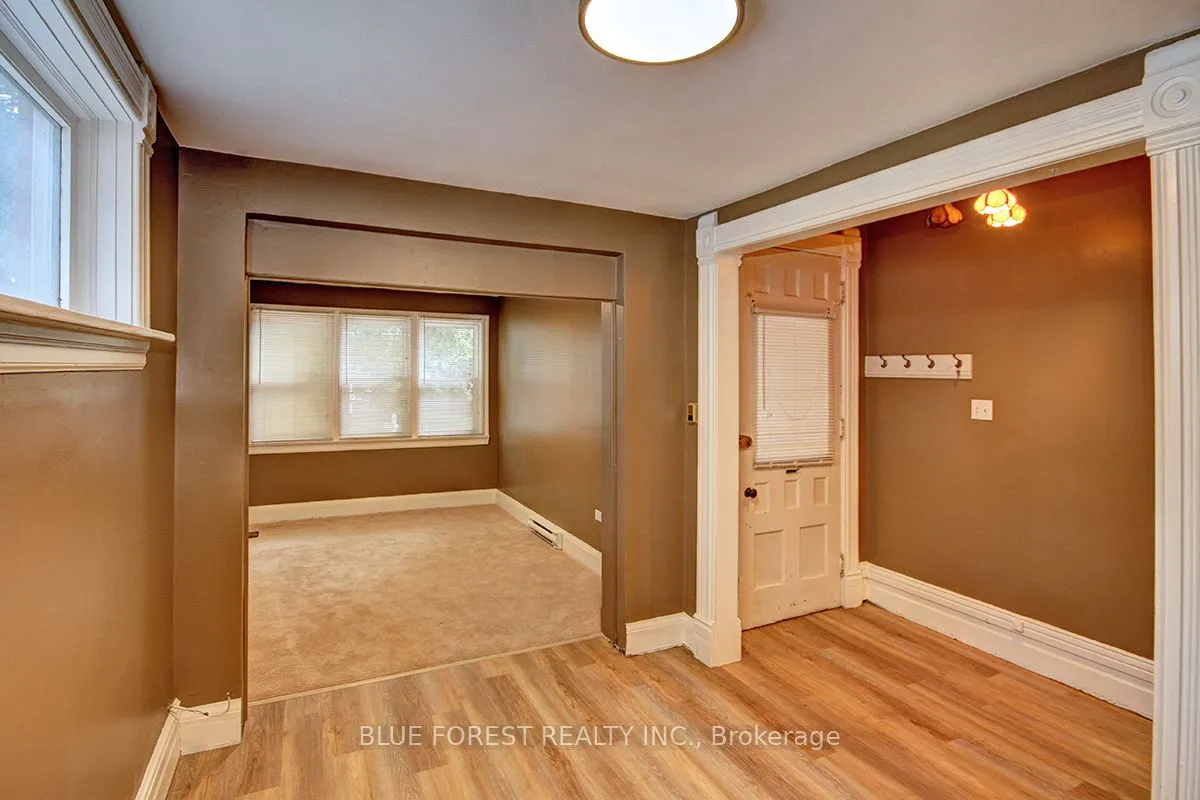 89 Gladstone Avenue