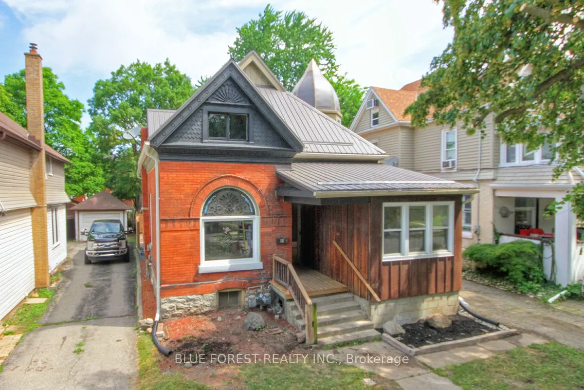 89 Gladstone Avenue