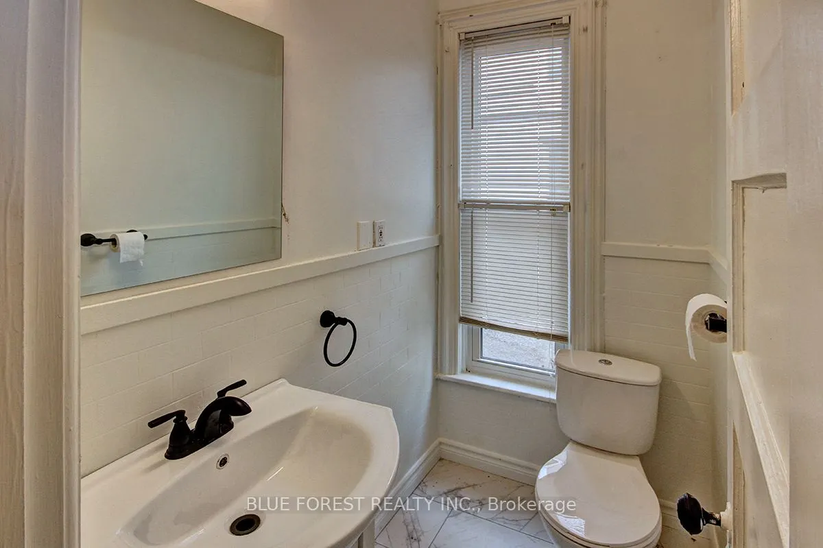 89 Gladstone Avenue