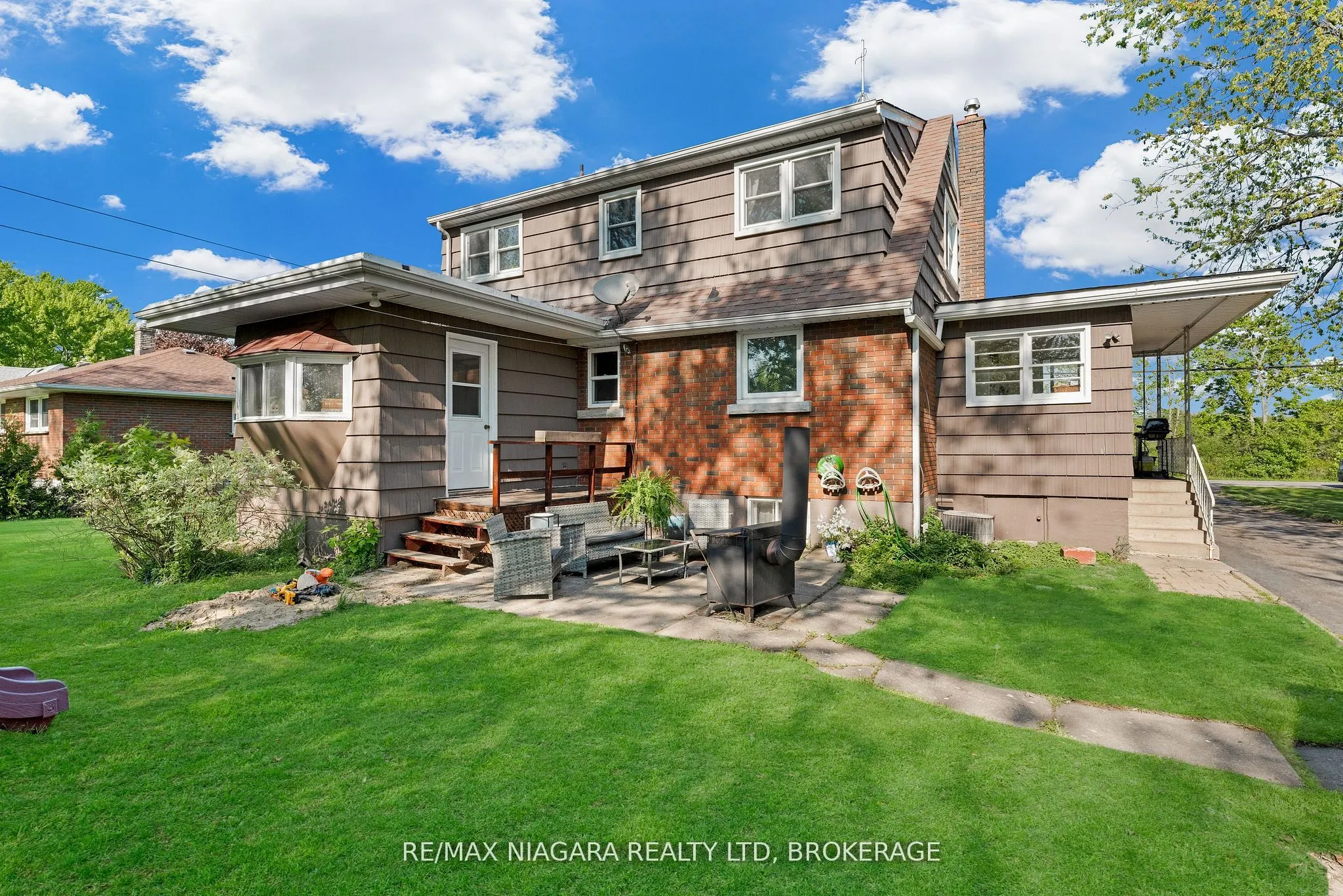 958 SILVER BAY Road