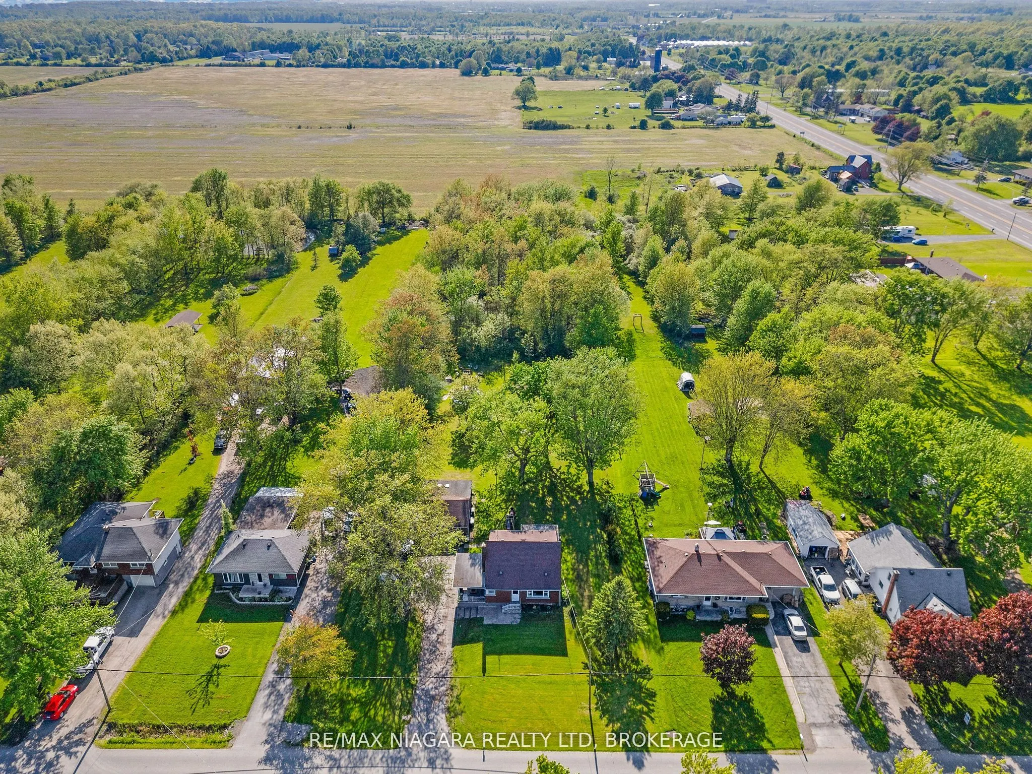 958 SILVER BAY Road