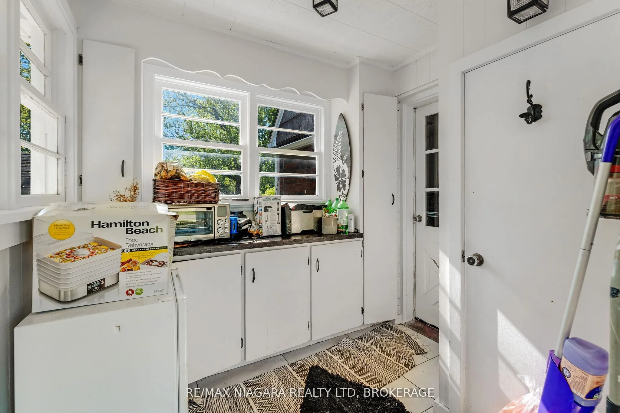 958 SILVER BAY Road
