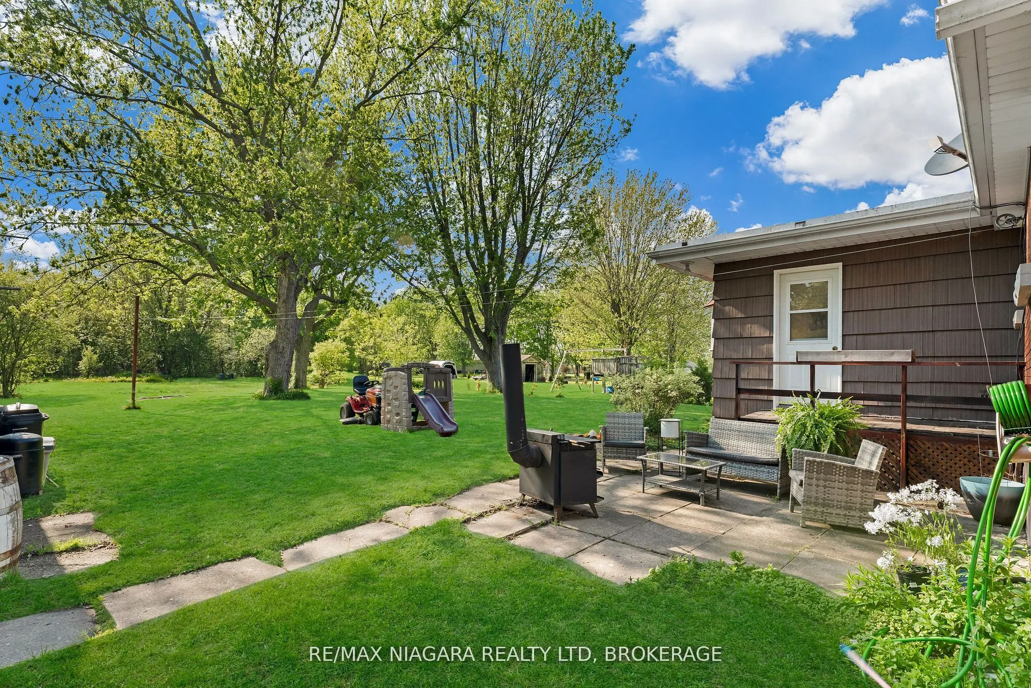 958 SILVER BAY Road
