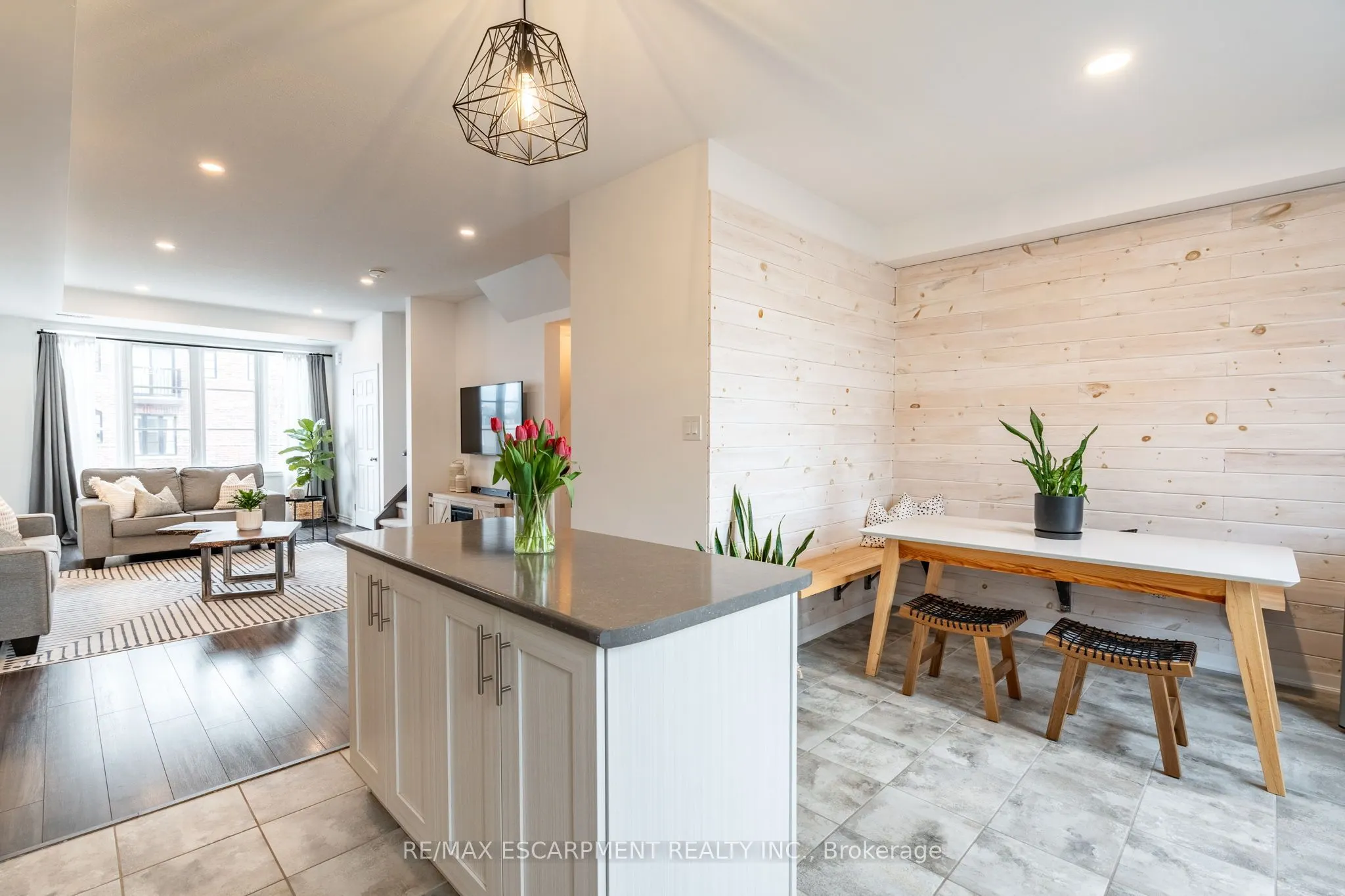 219 Dundas Street E, #45