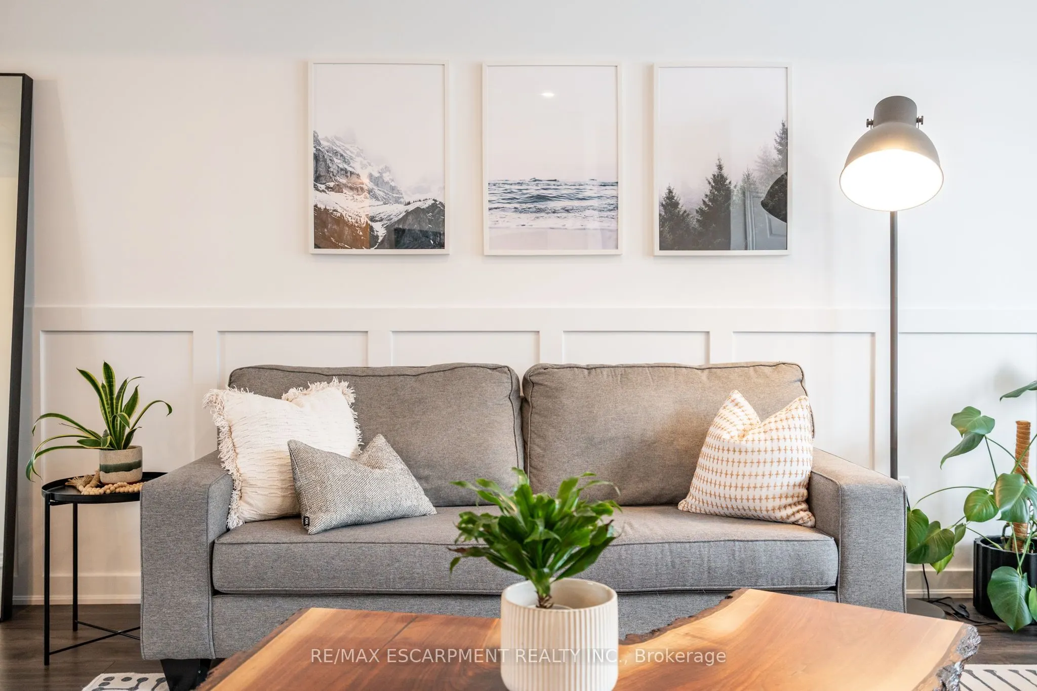 219 Dundas Street E, #45