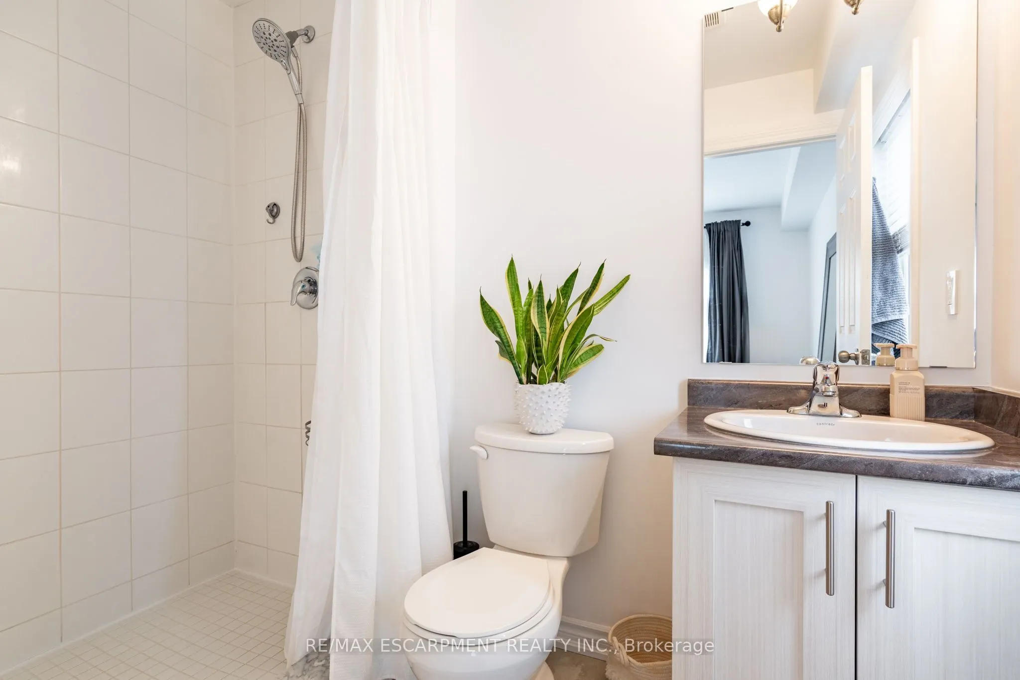 219 Dundas Street E, #45