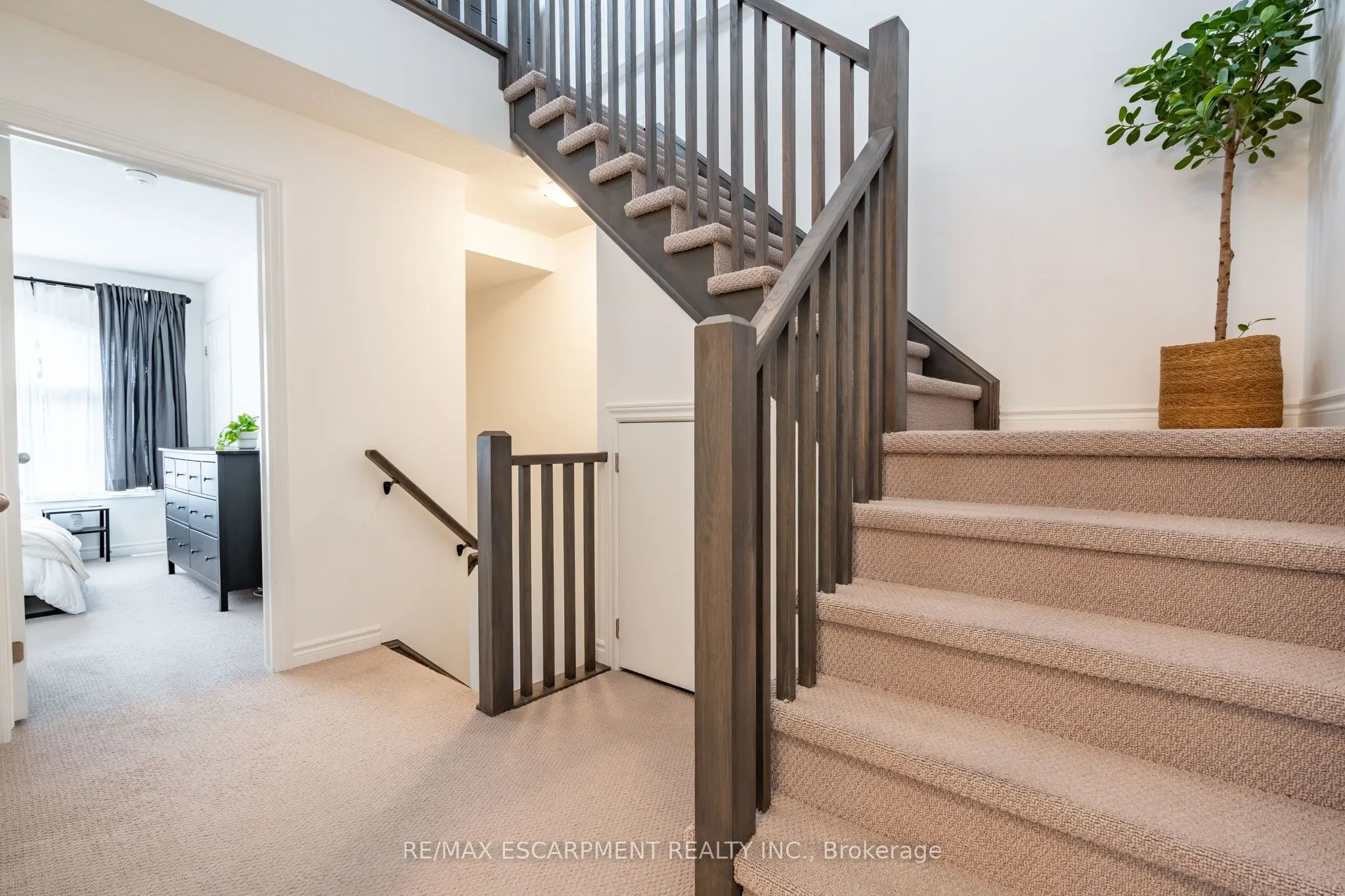 219 Dundas Street E, #45
