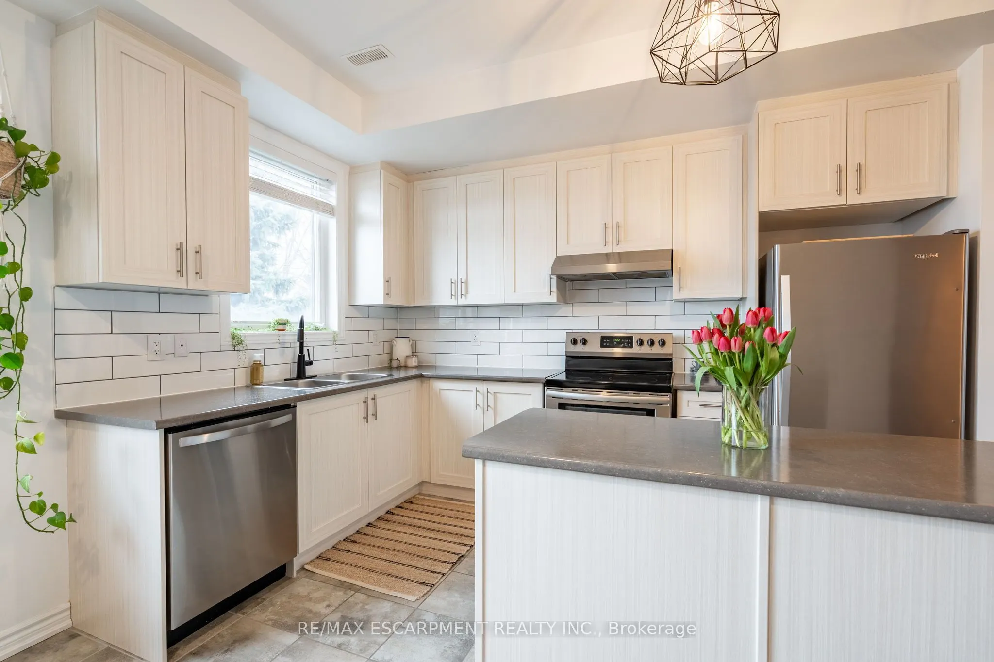 219 Dundas Street E, #45