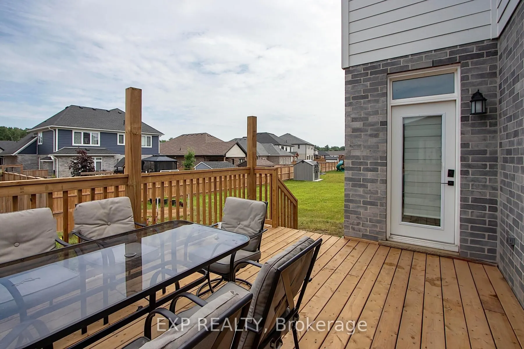 36 Hazelwood Pass