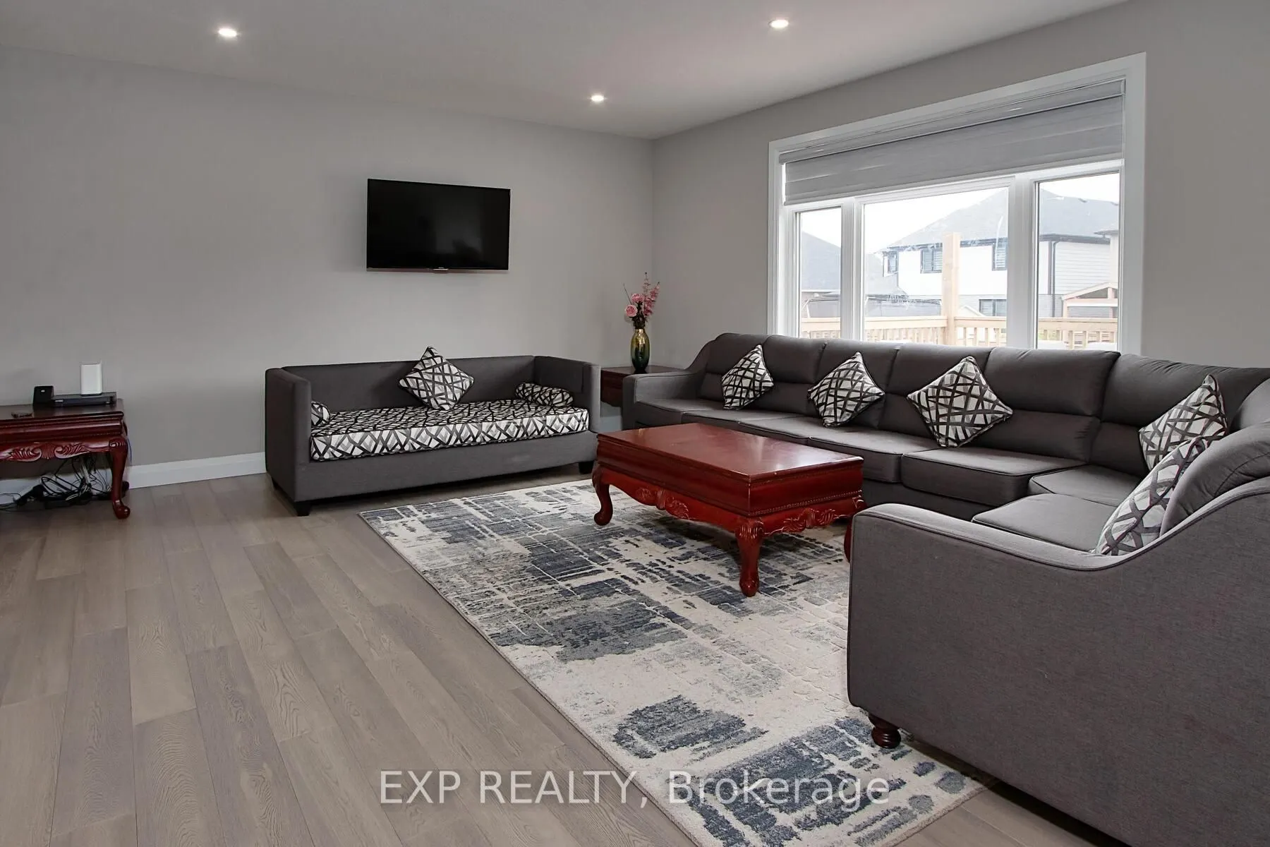 36 Hazelwood Pass