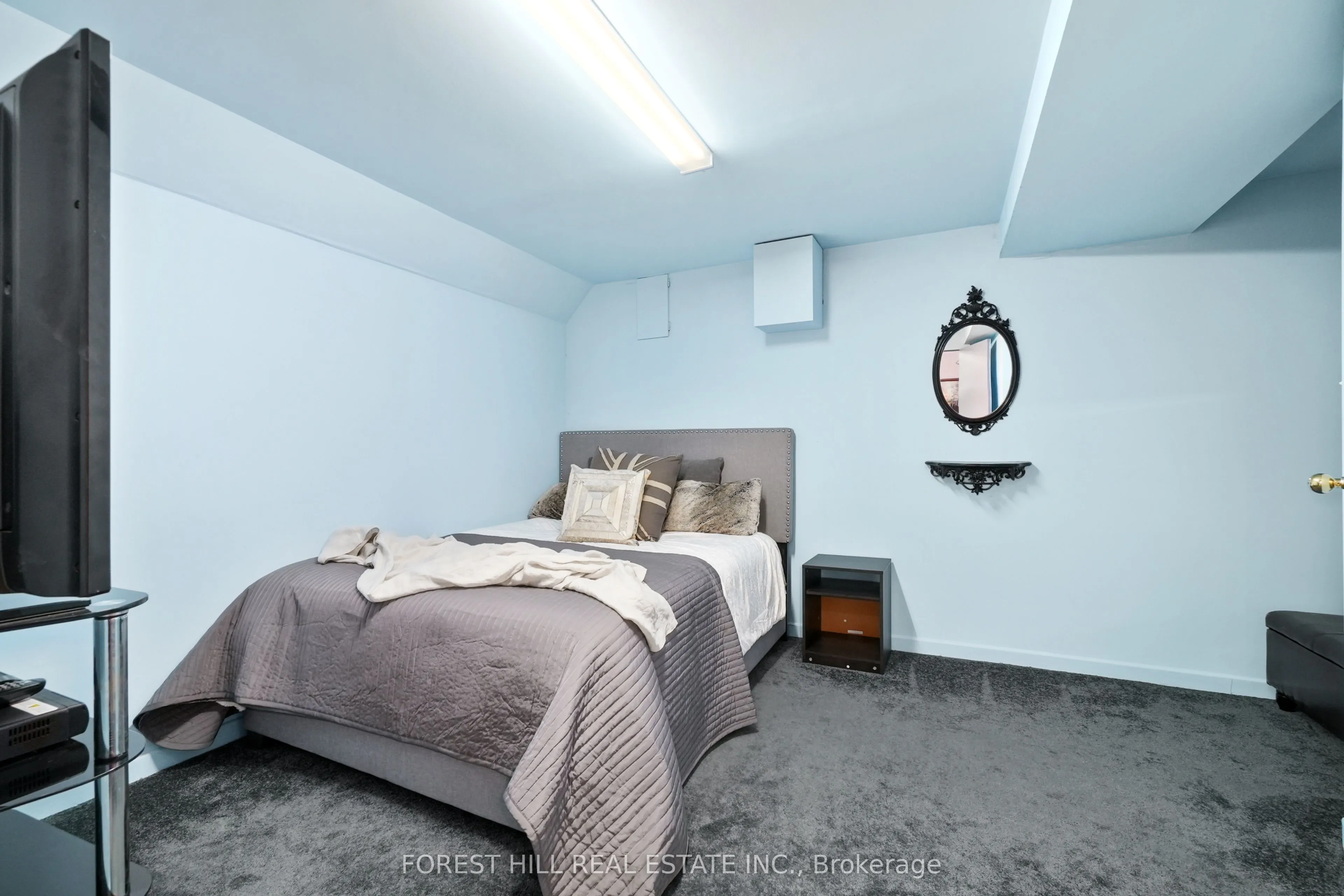 285 Cottonwood Drive