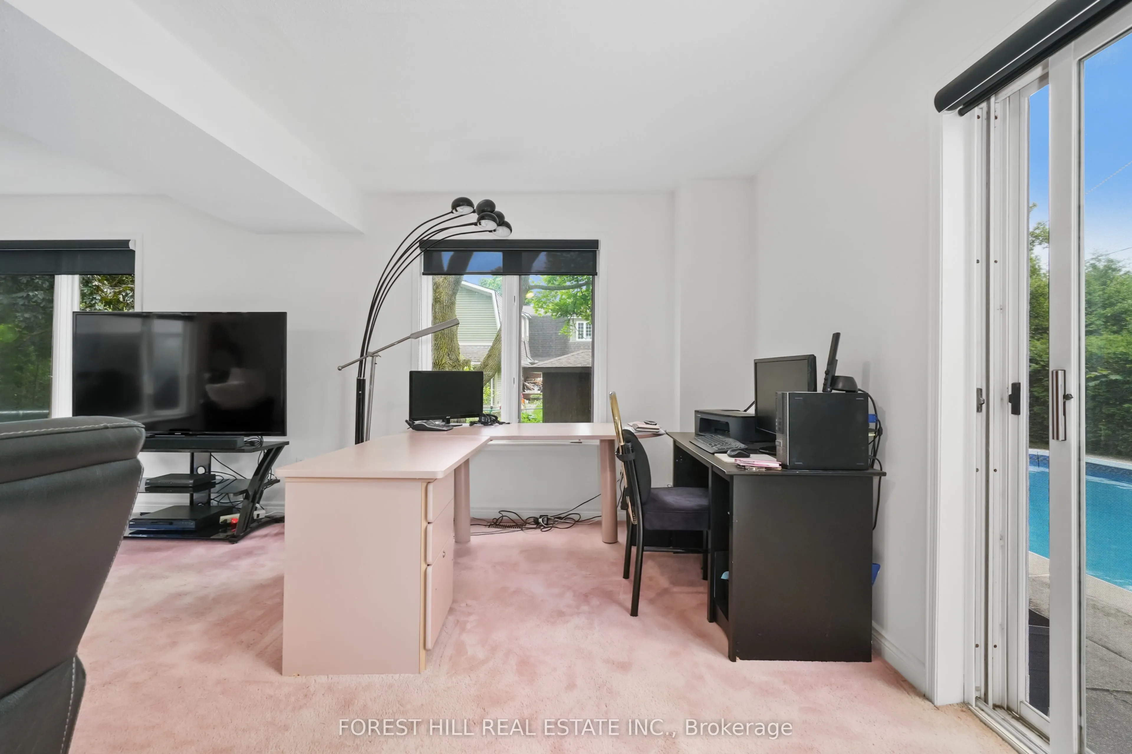 285 Cottonwood Drive