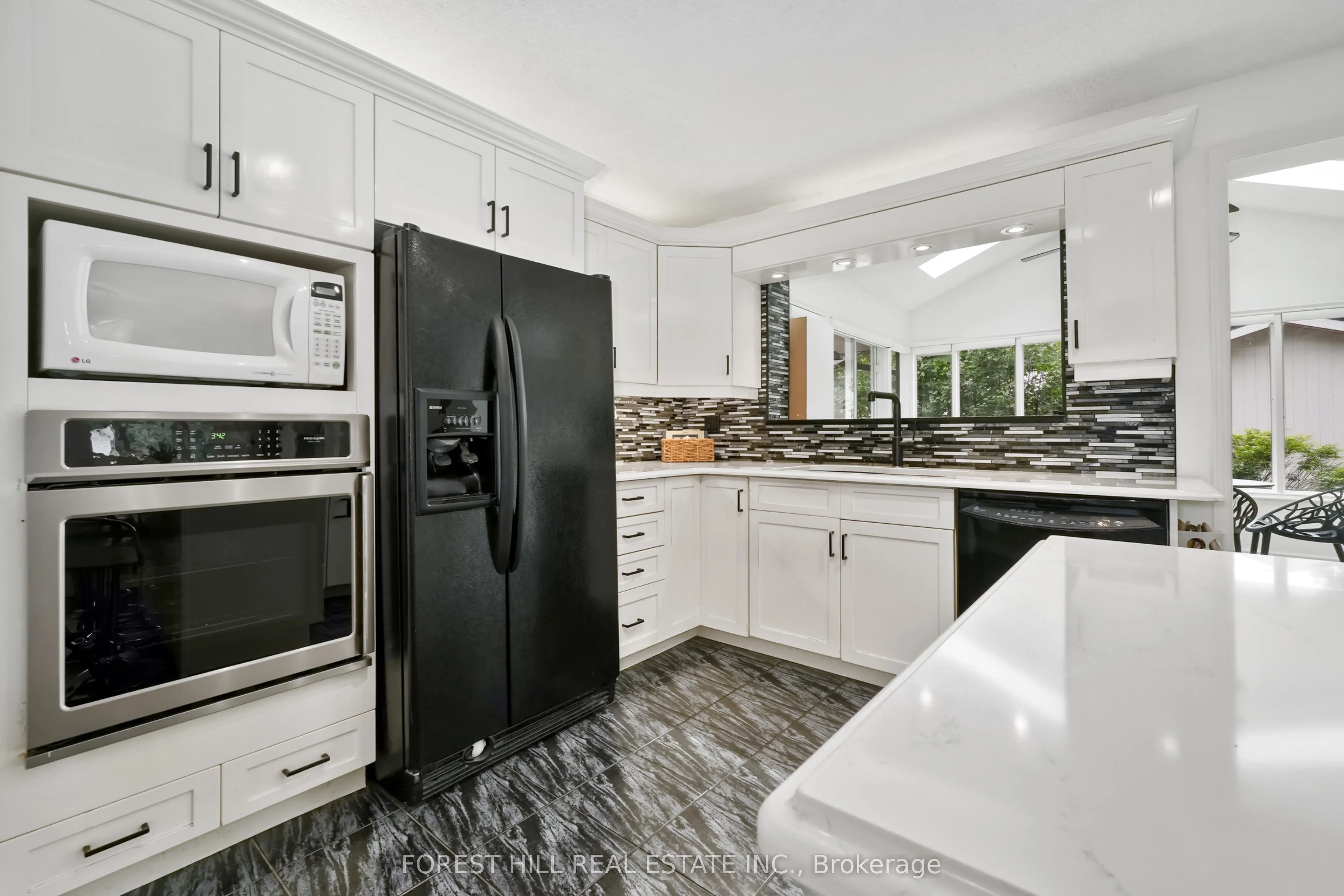 285 Cottonwood Drive