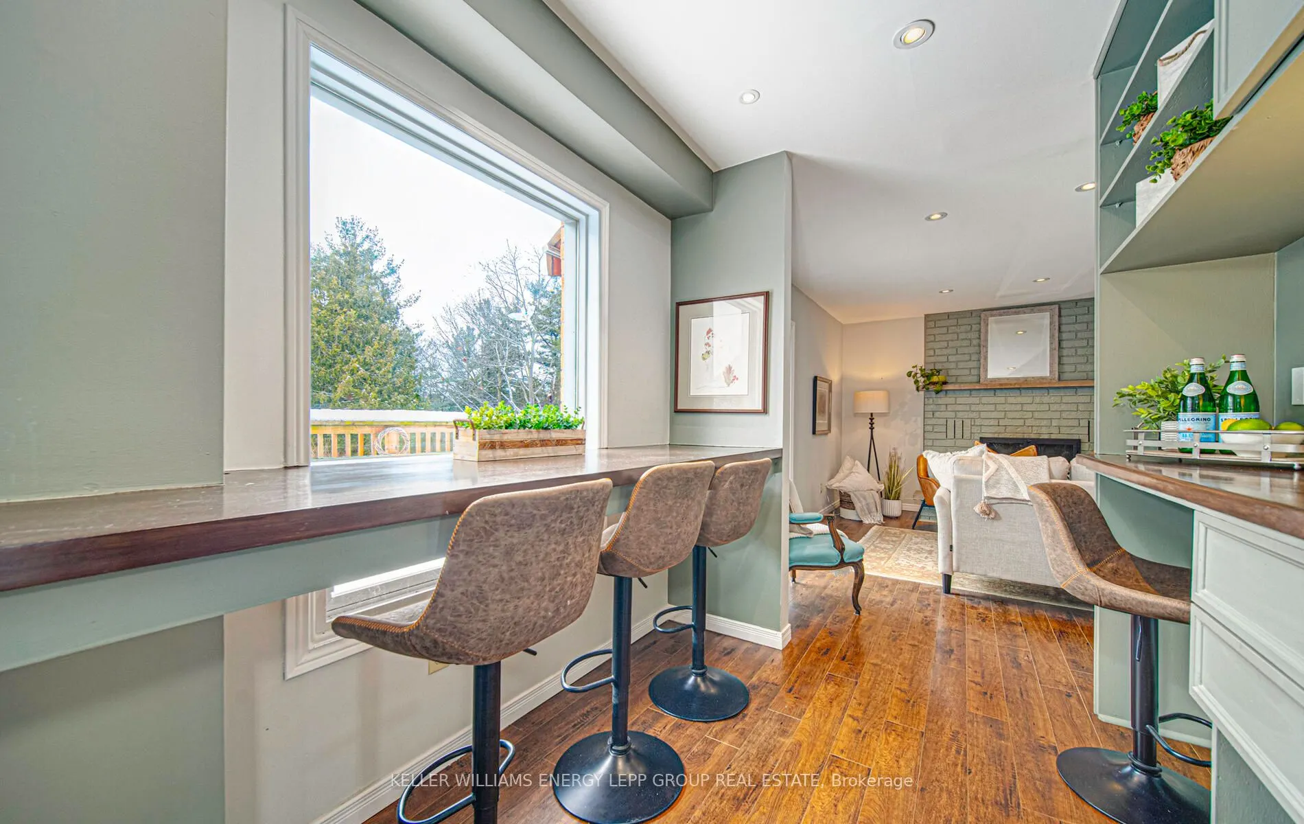 7 Herbert Place