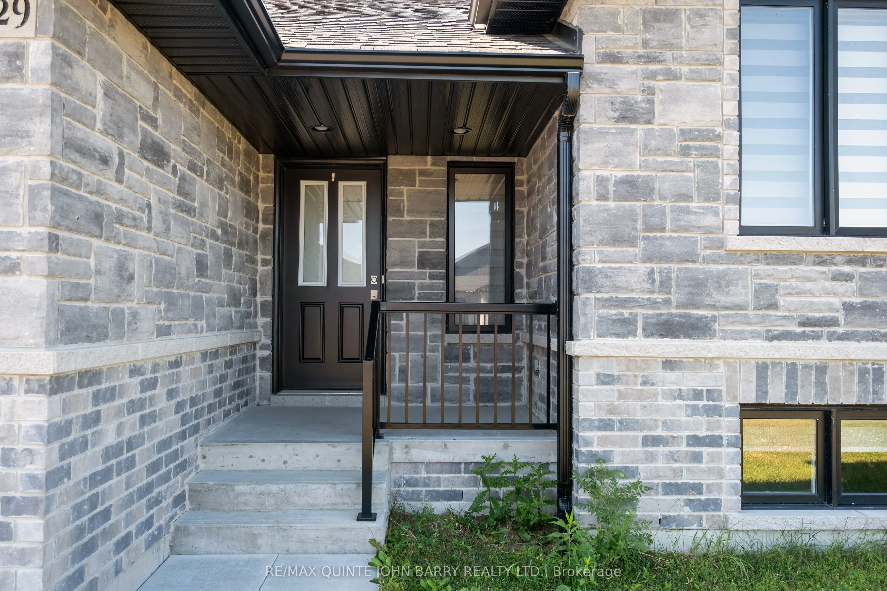 29 Cattail Crescent