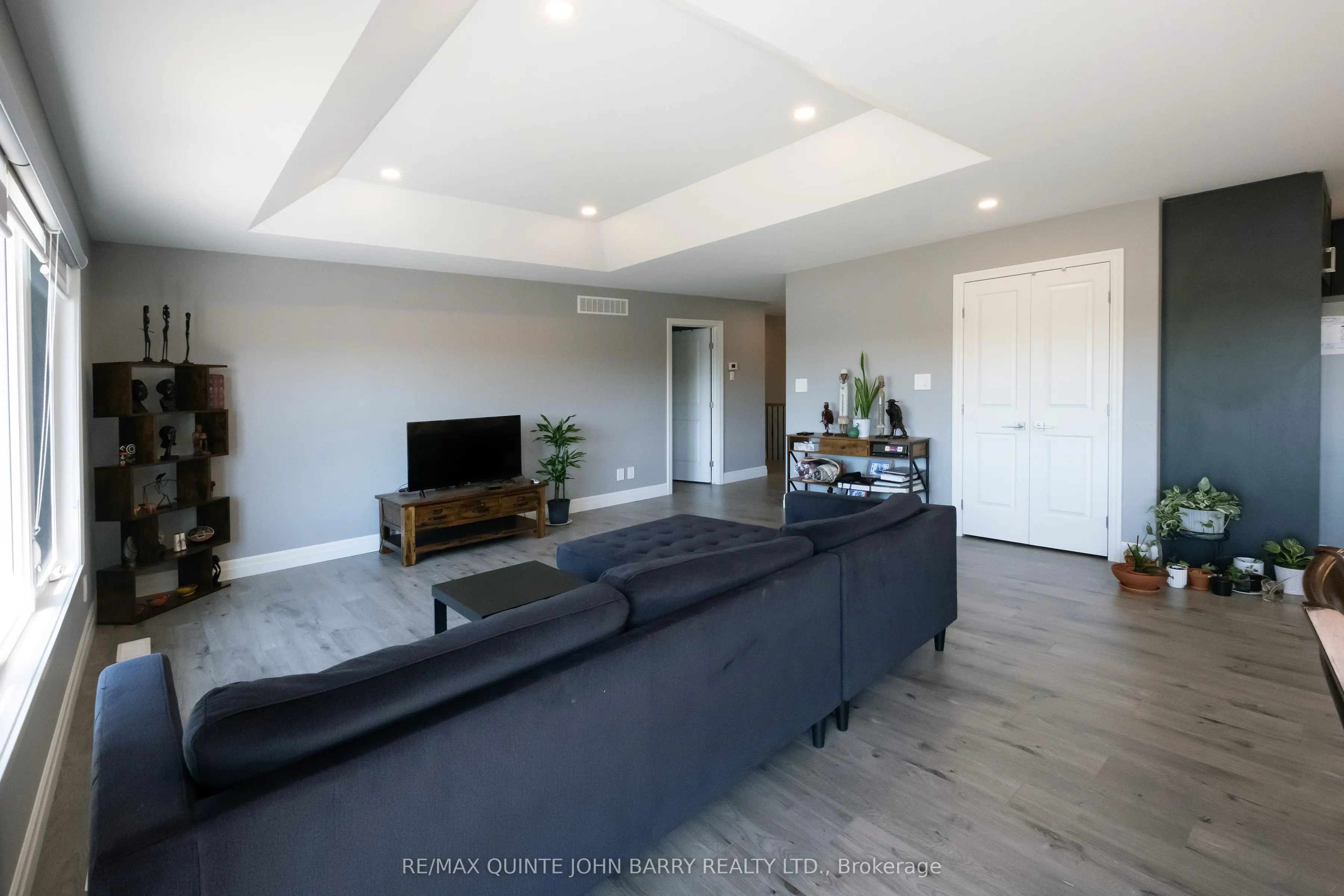 29 Cattail Crescent