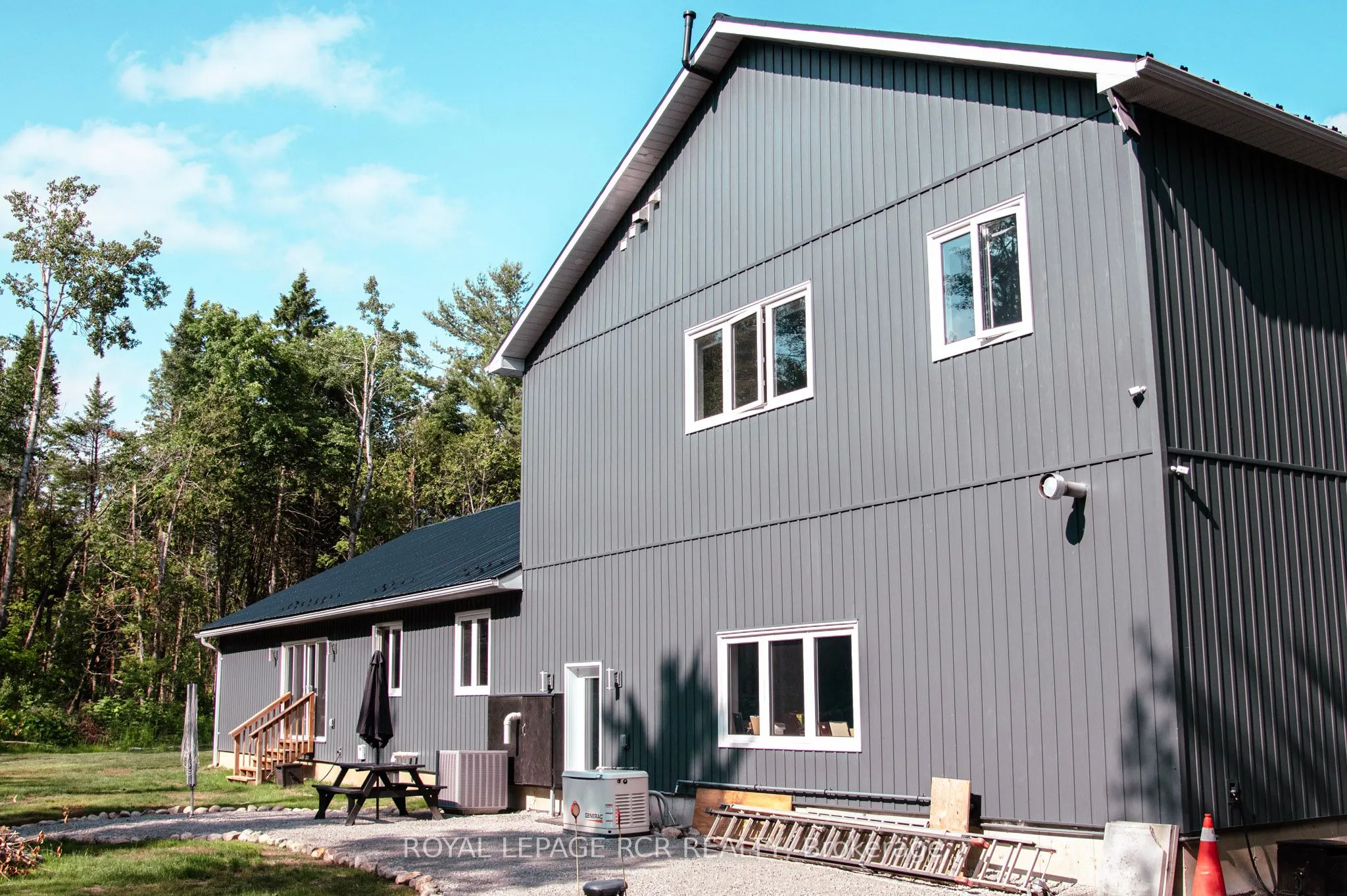 9 Lytle Lane
