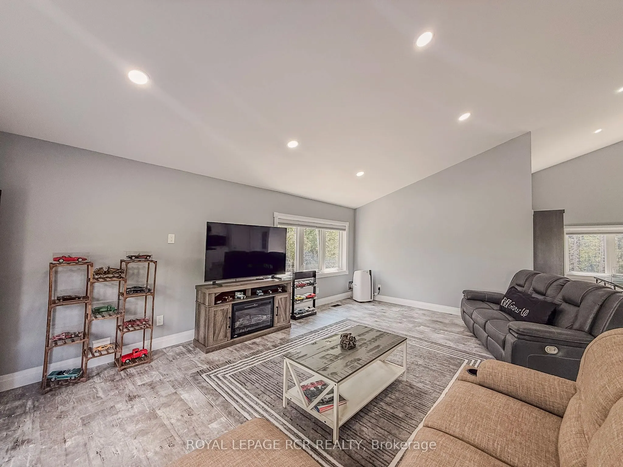 9 Lytle Lane
