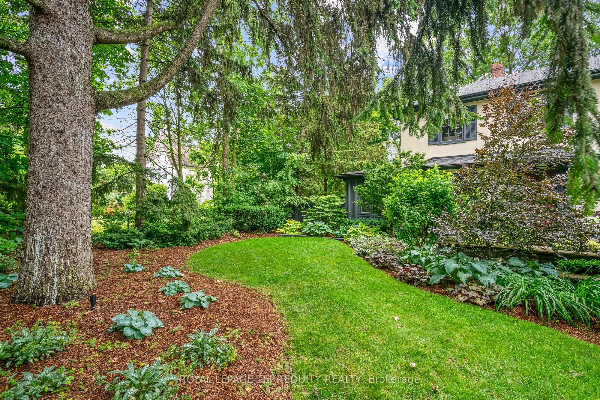 277 King Street