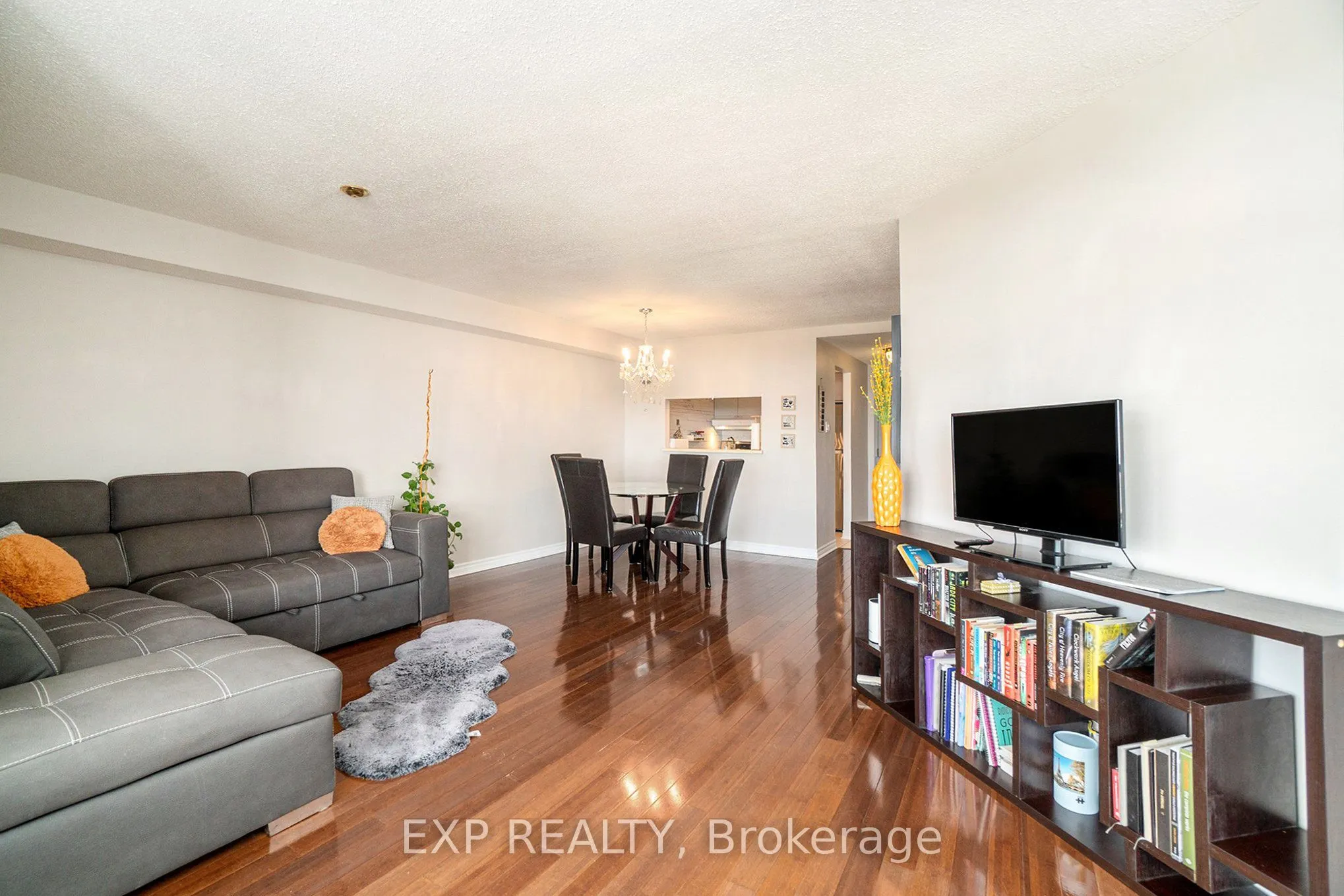 80 Sandcastle Drive, #1013