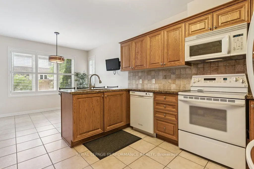 131 Arrowwood Drive