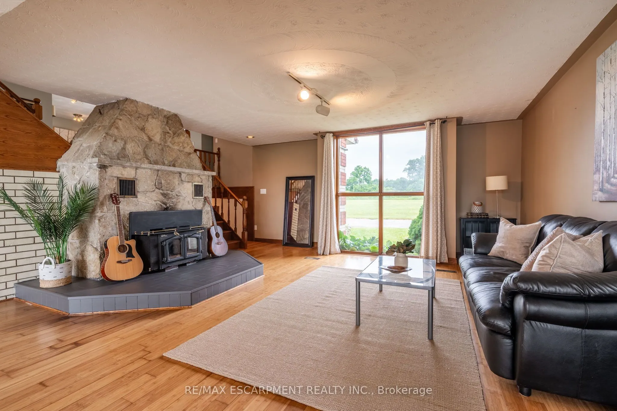1751 Kirkwall Road