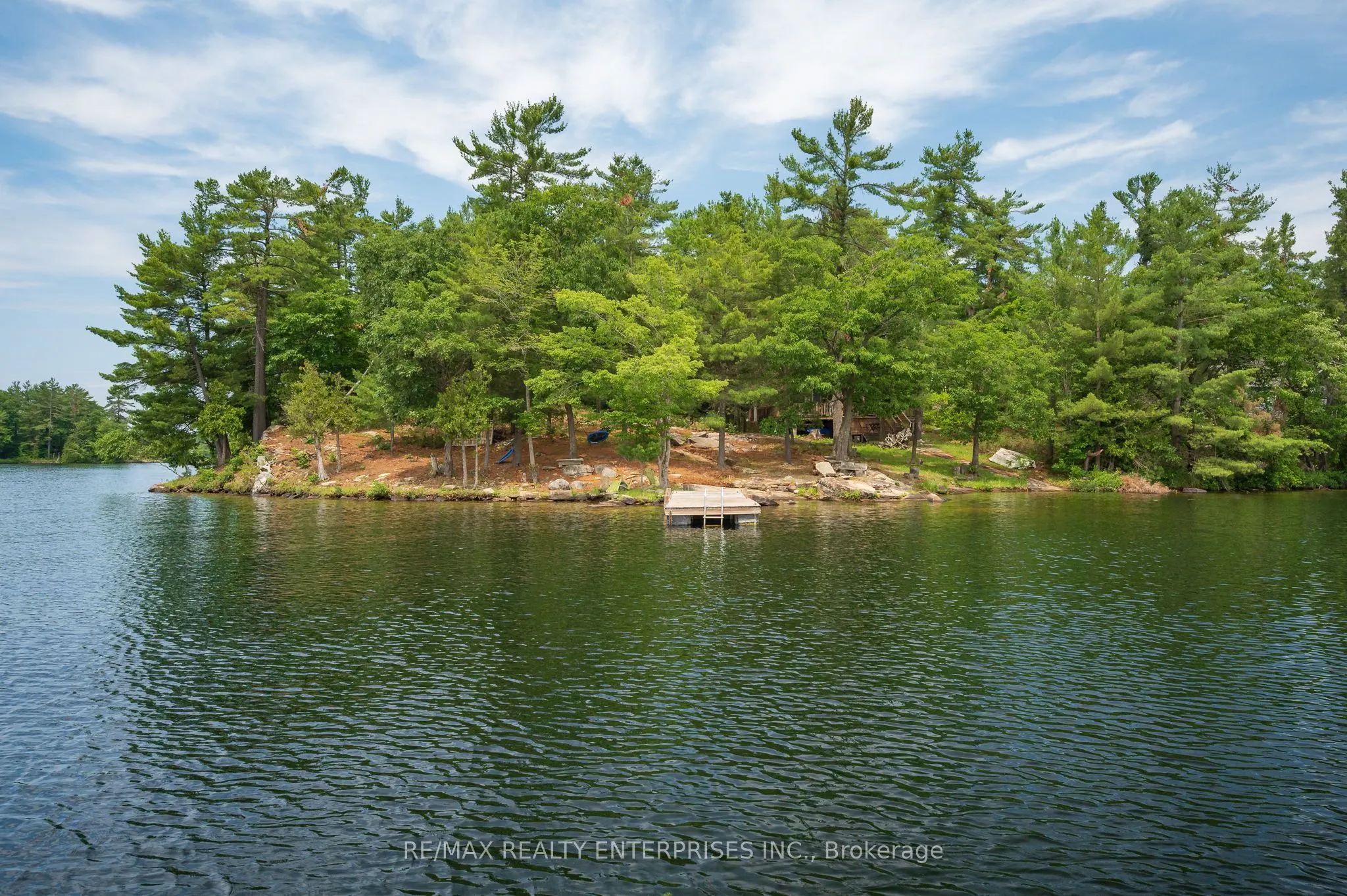 512 ISLAND 120 SIX MILE LAKE