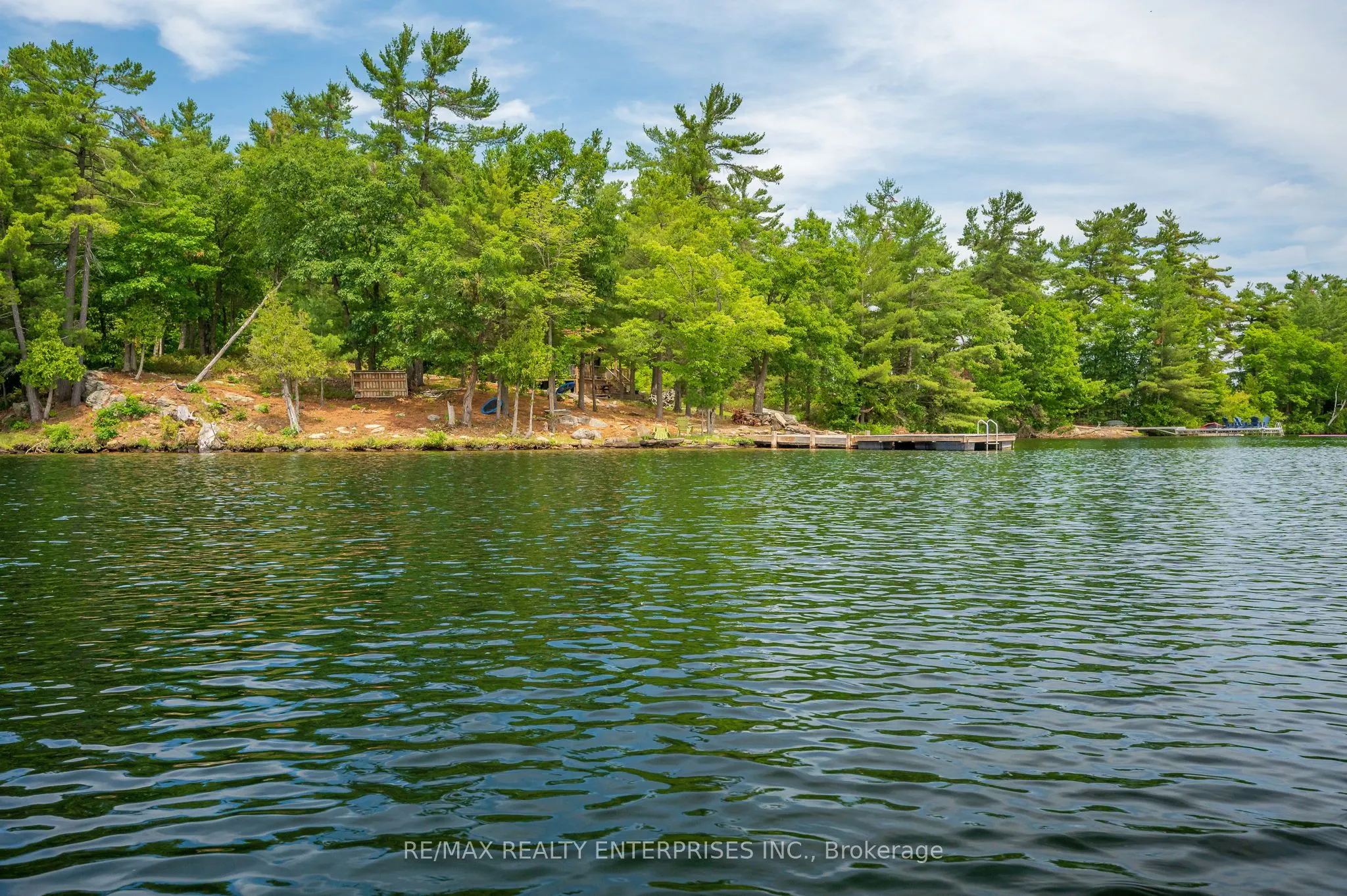 512 ISLAND 120 SIX MILE LAKE