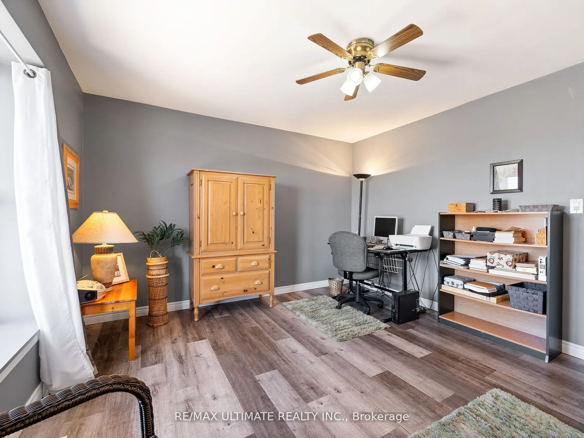 252 Bertie Street, #3