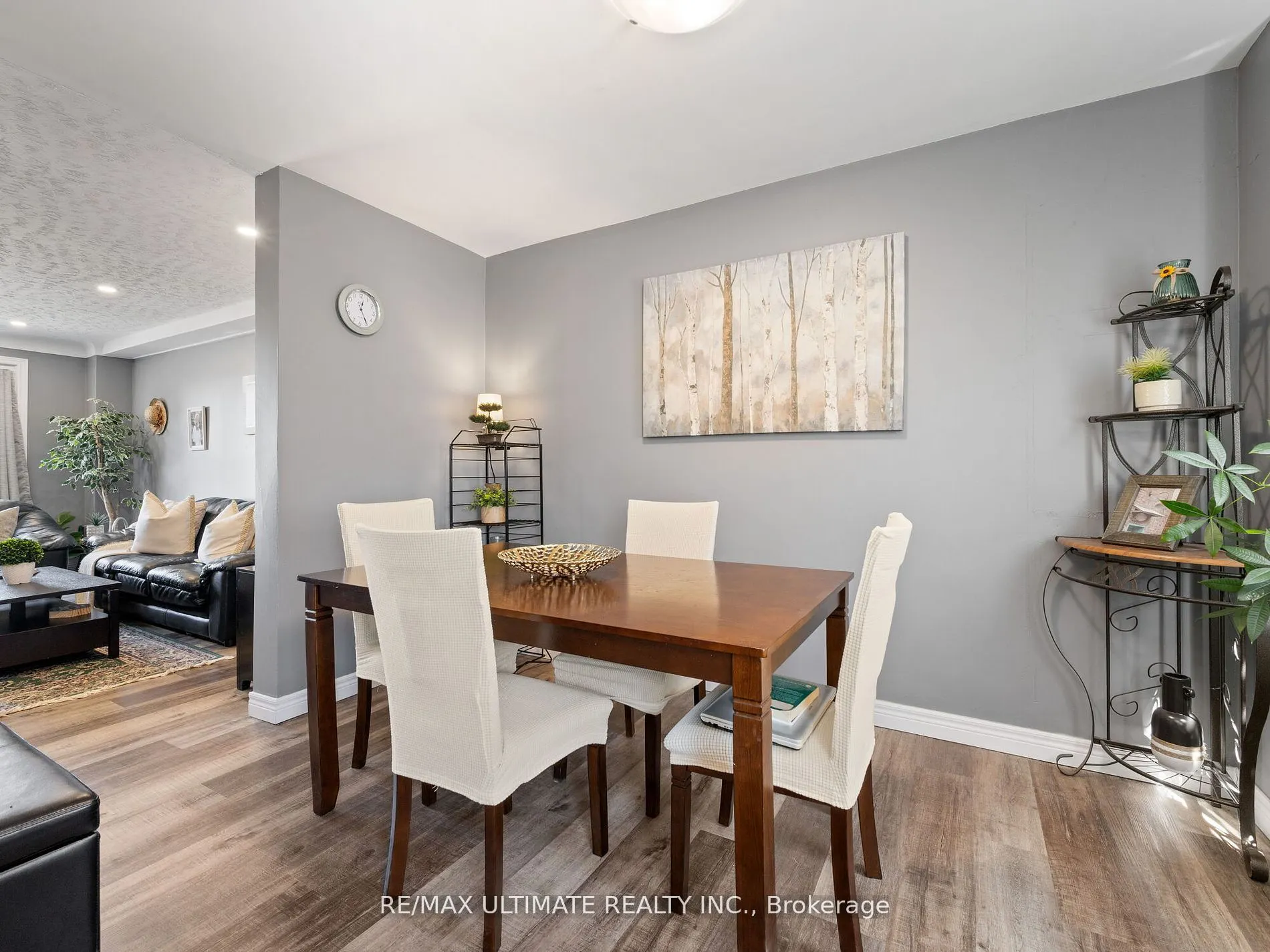 252 Bertie Street, #3