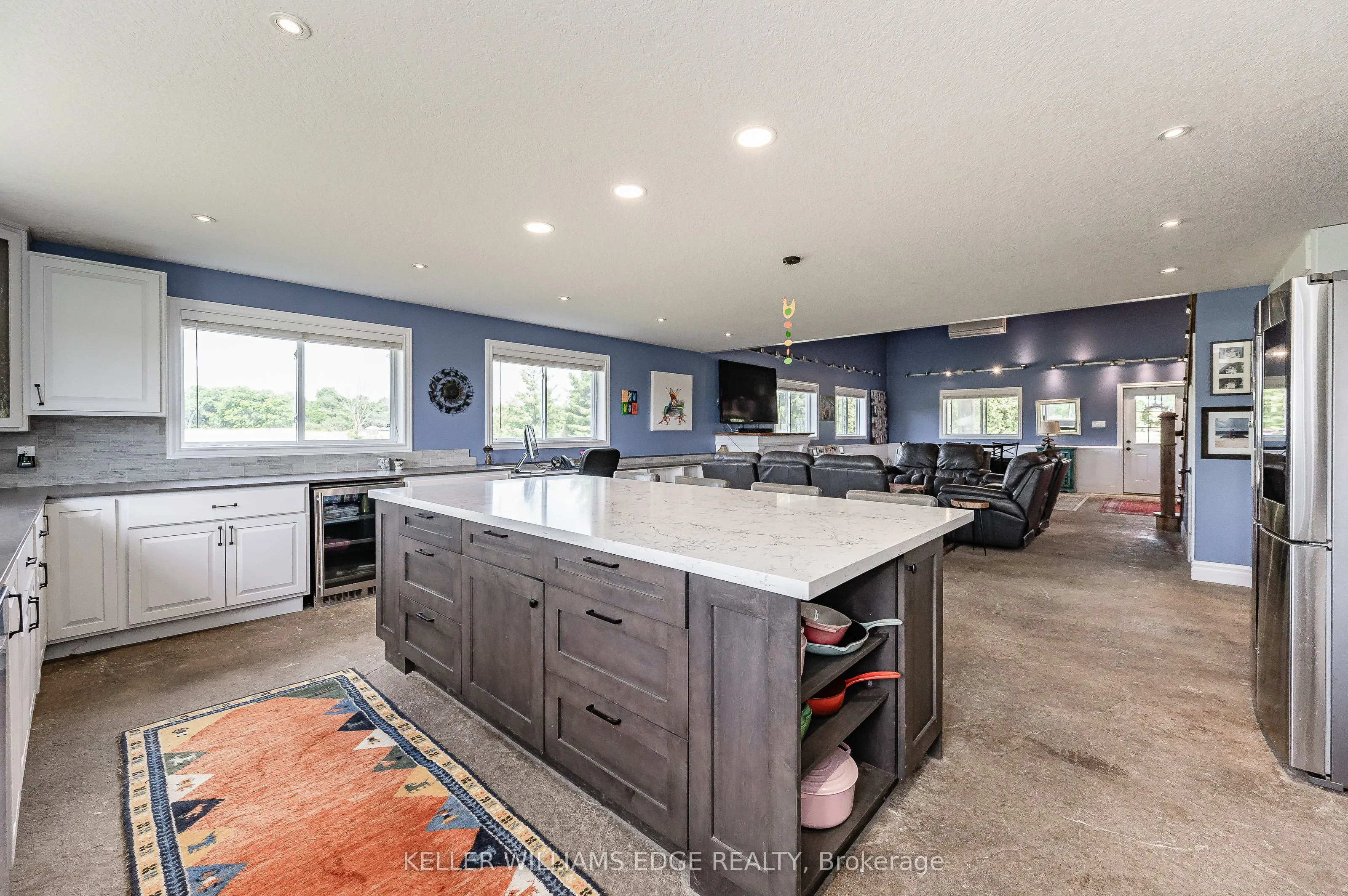 1291 Old Highway 8
