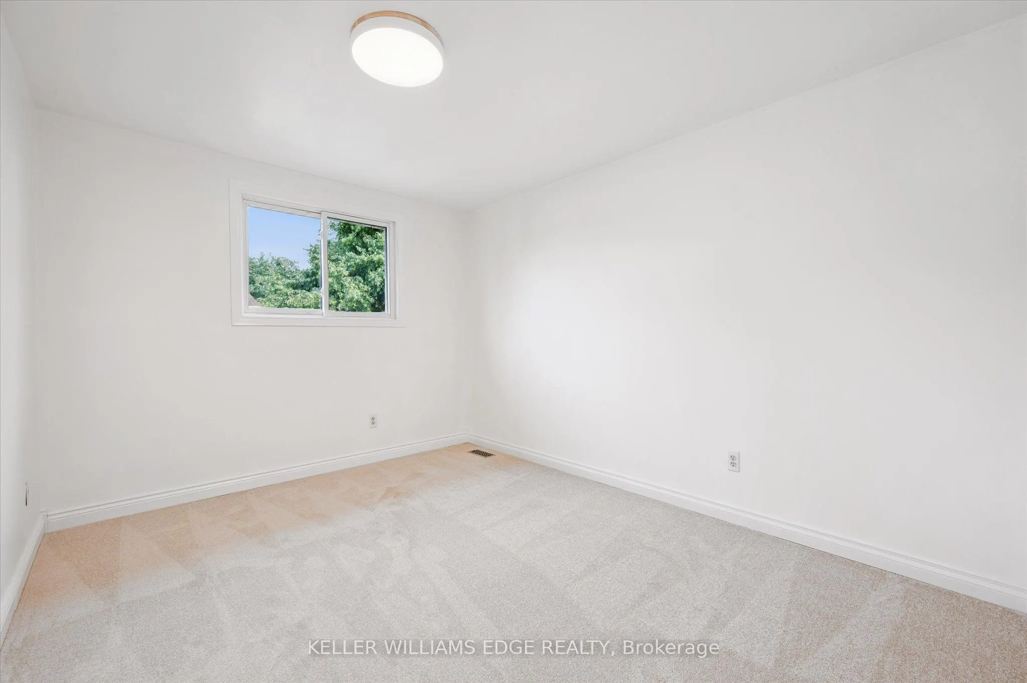 161 Berkindale Drive, #6