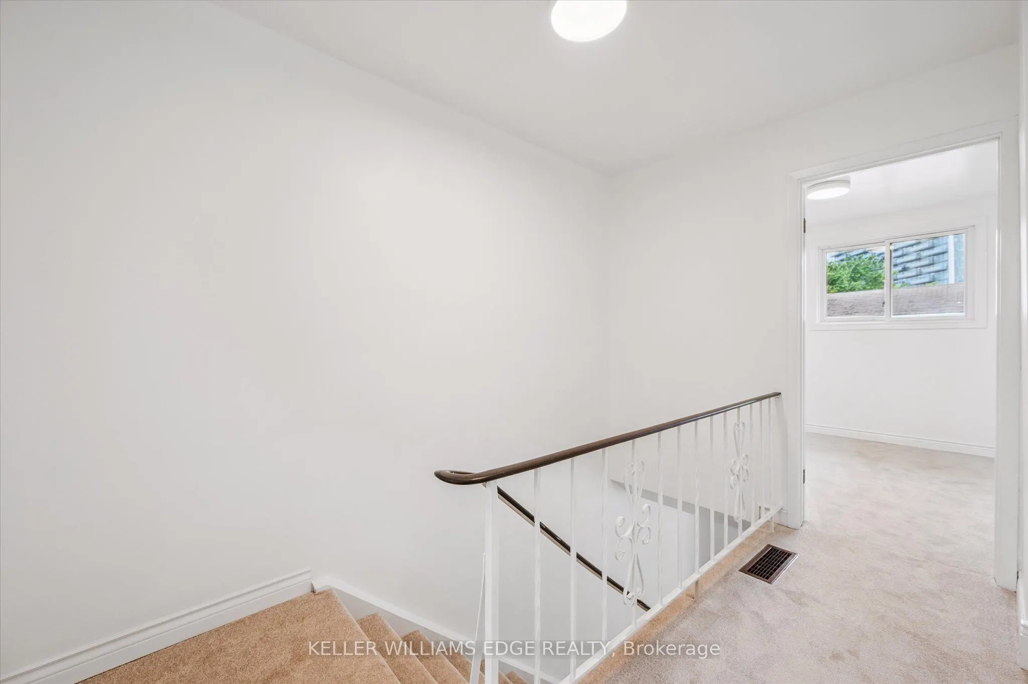 161 Berkindale Drive, #6