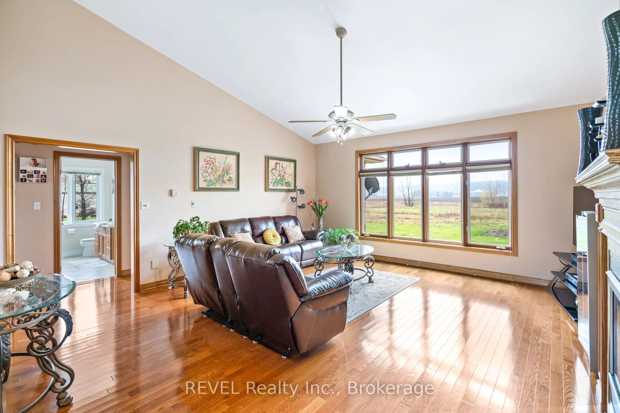 925 QUEENSTON Road