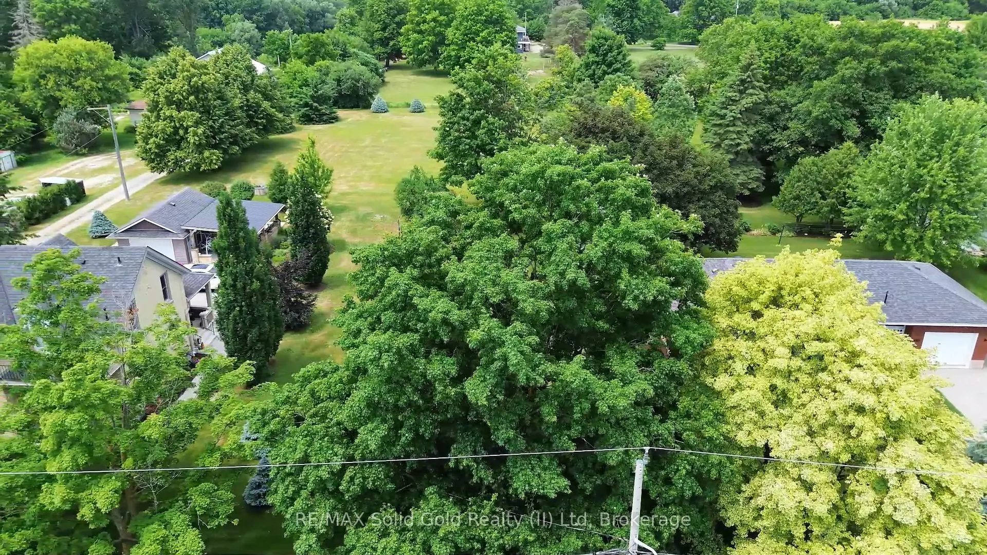 141-B Bloomingdale Road N