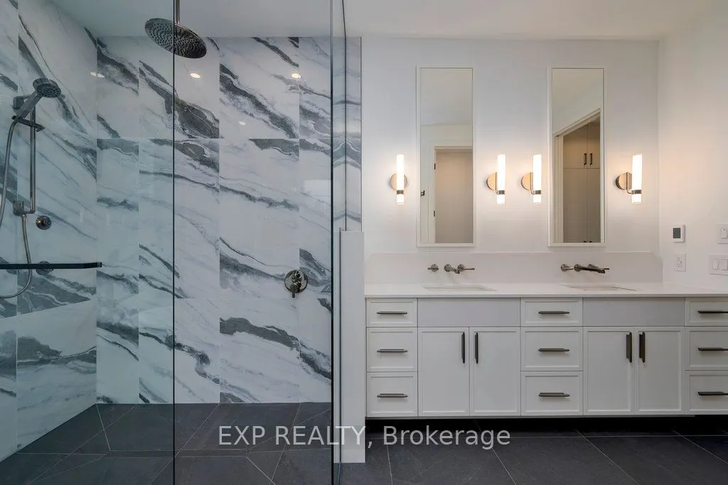 26 Clovelly Road W