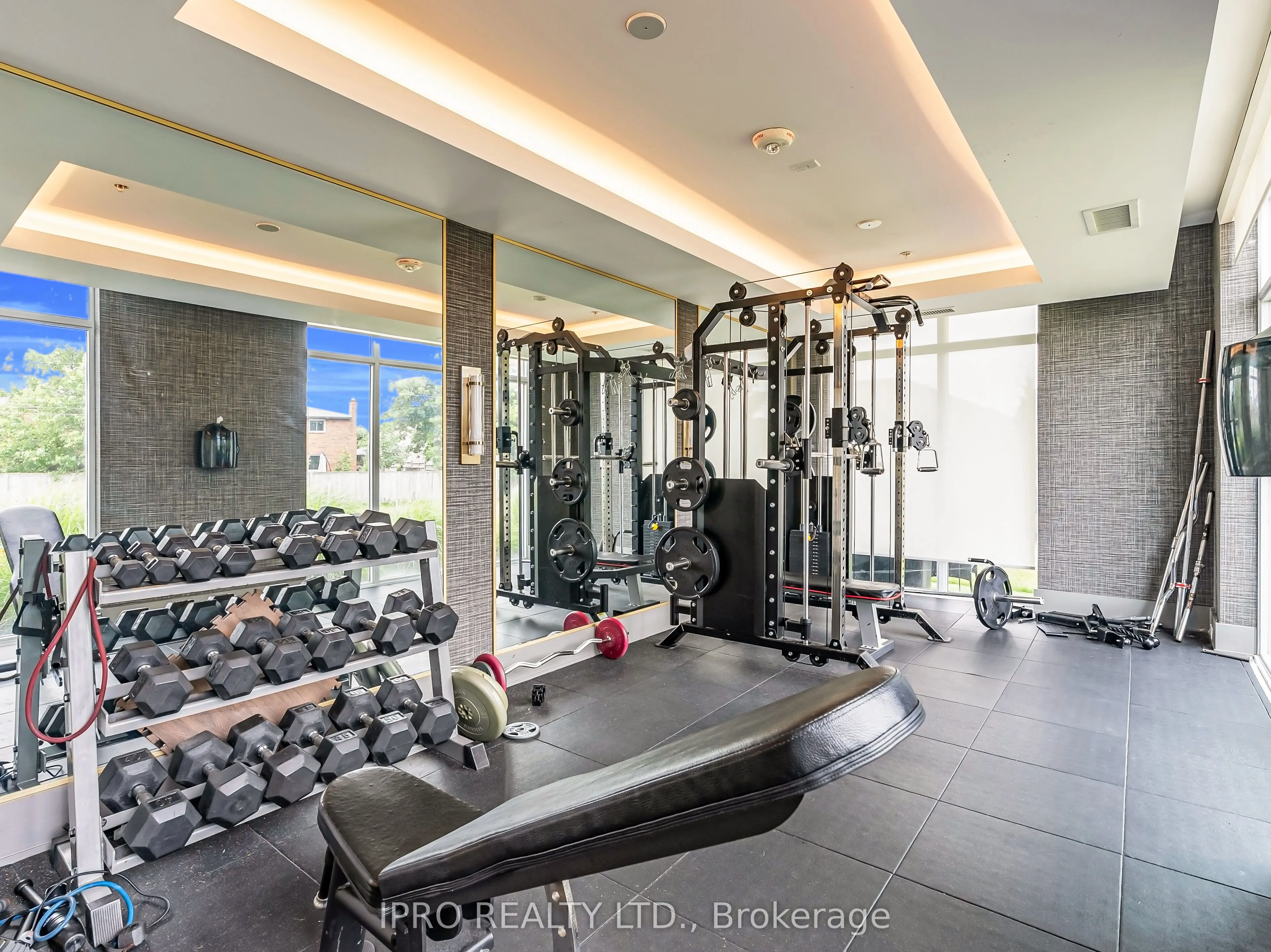 5055 Greenlane Road, #208