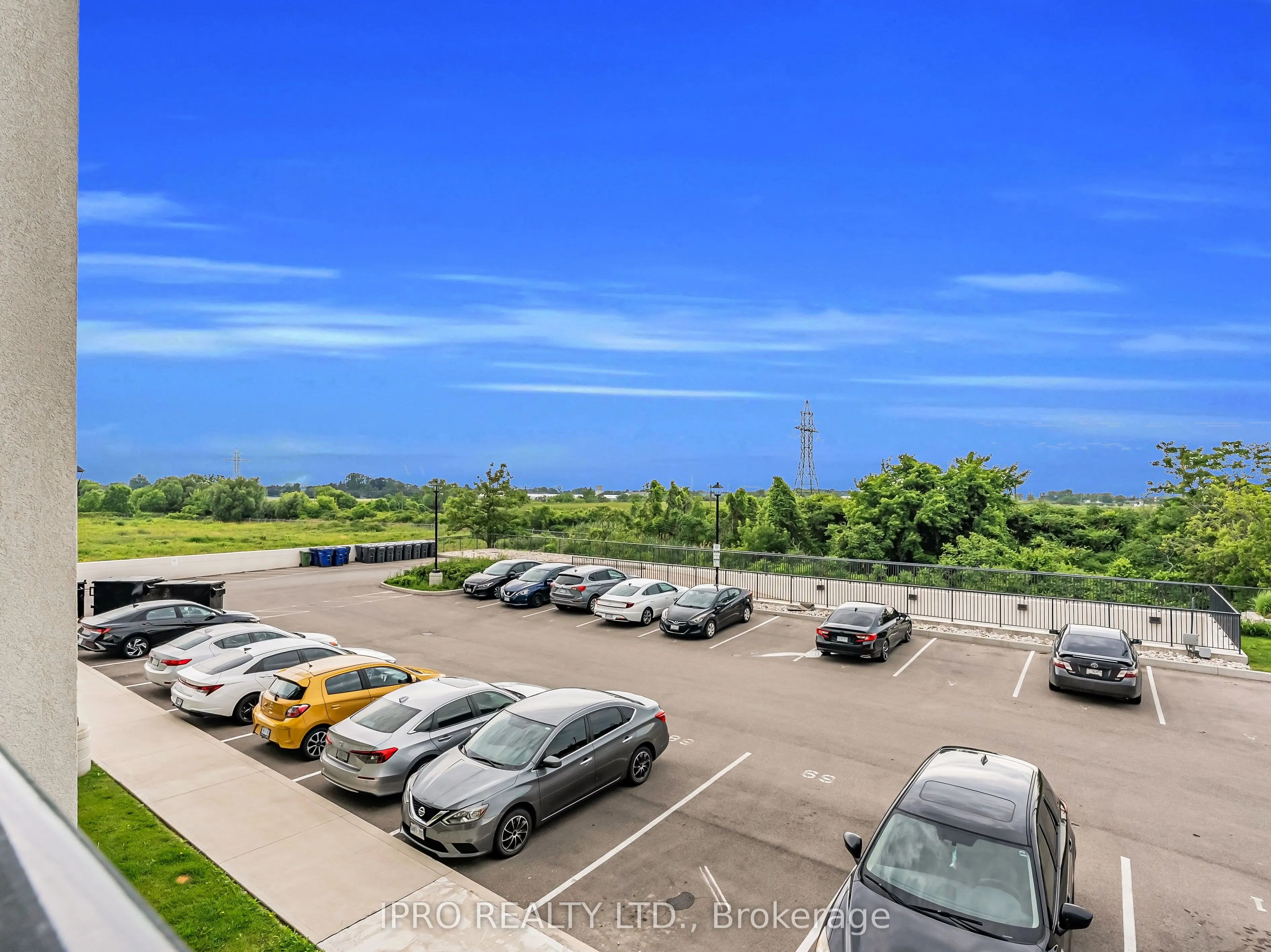 5055 Greenlane Road, #208