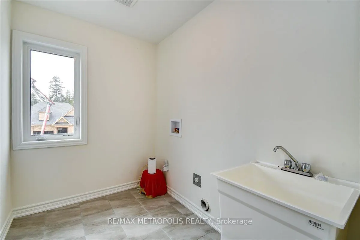 78 Hillcroft Way